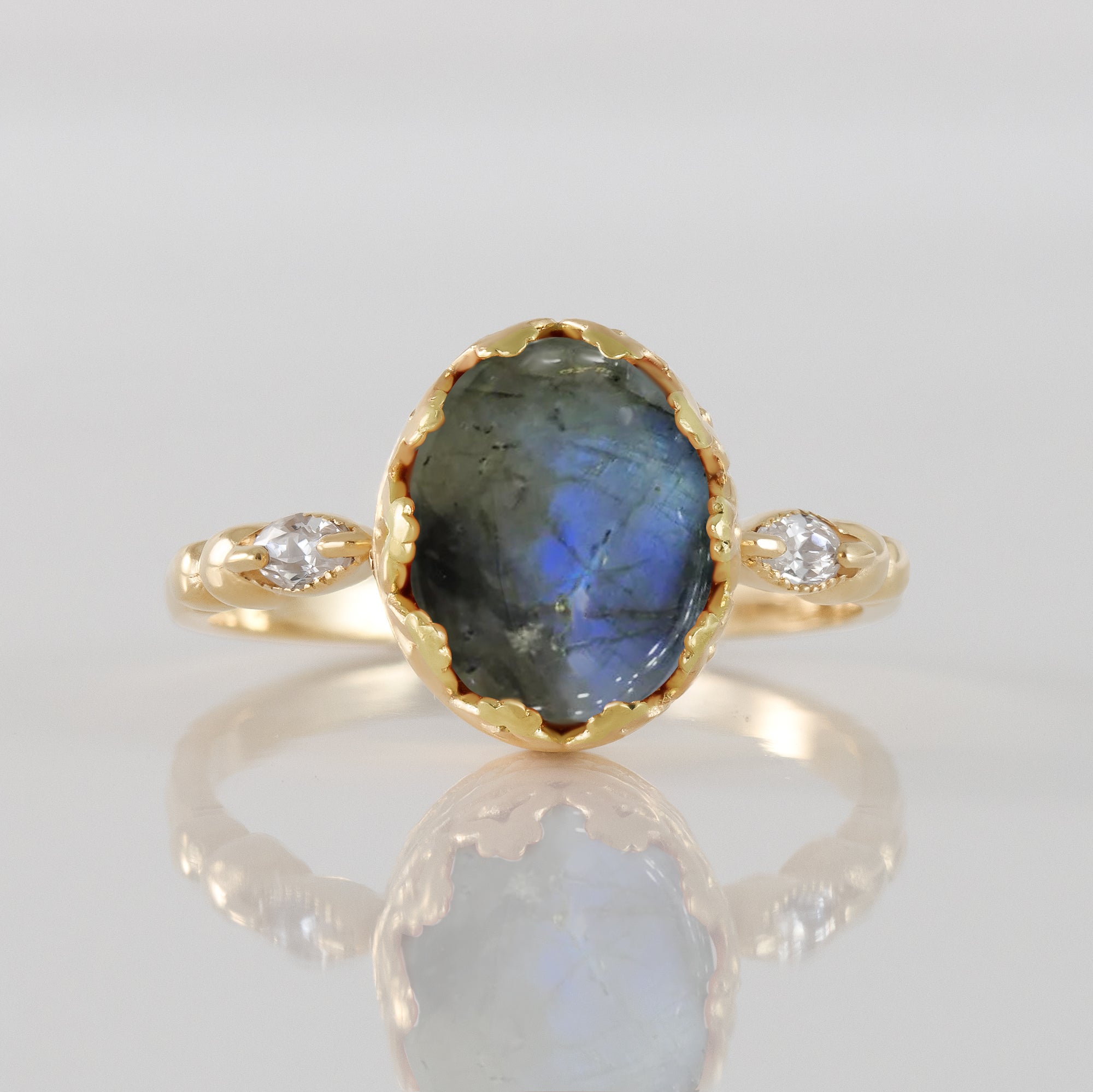 Labradorite Vintage Oval Crown Ring with Clear Quartz Accents - H.L.Jewelry