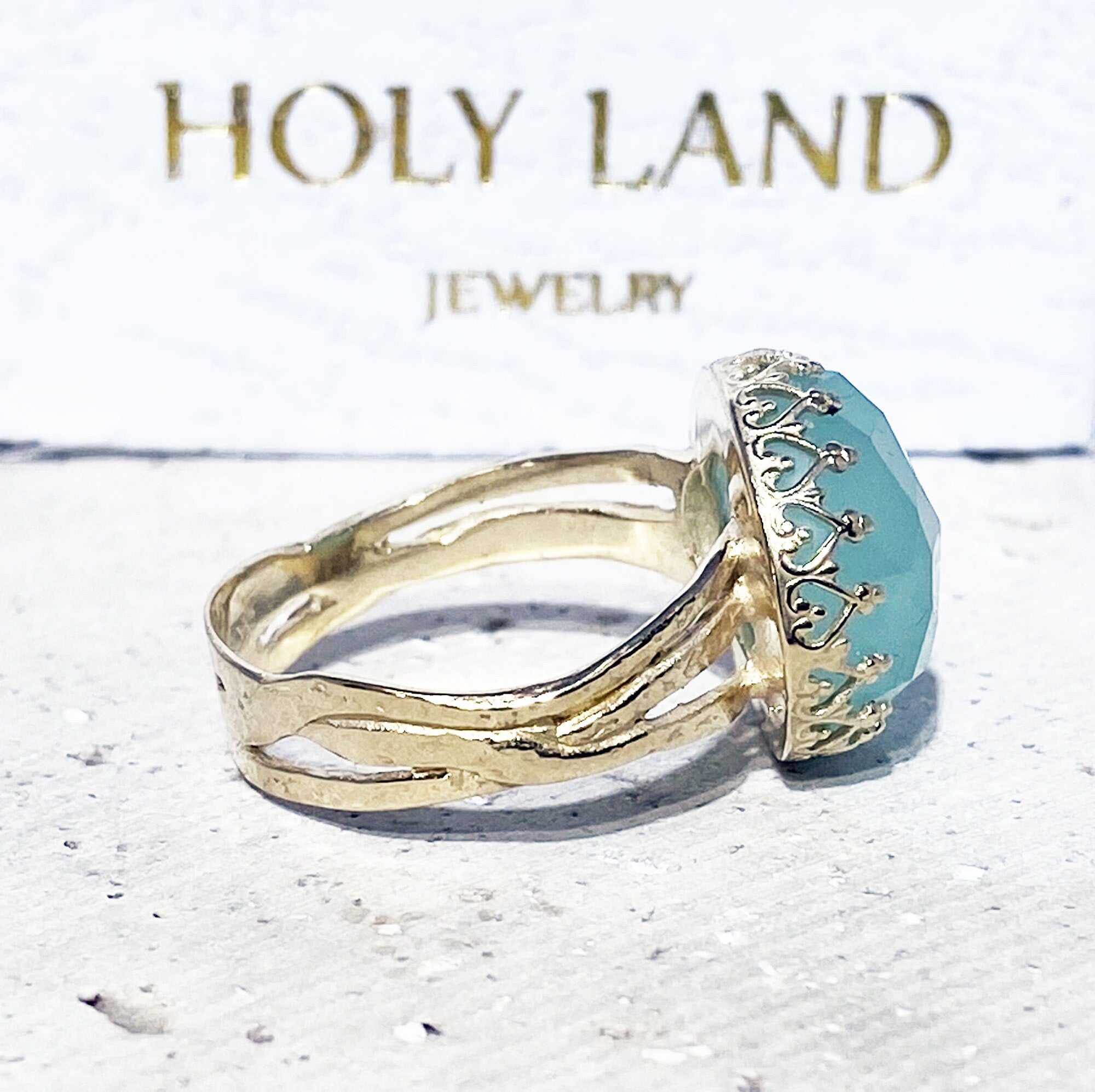 Large Green Chalcedony Cocktail Round Crown Ring - H.L.Jewelry