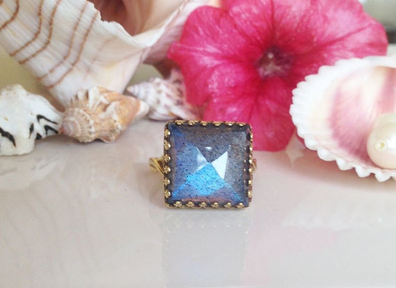 Large Labradorite Square Crown Statement Ring - H.L.Jewelry