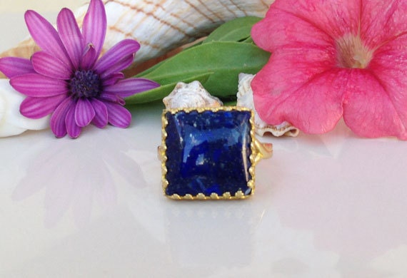 Large Lapis Lazuli Square Crown Statement Ring - H.L.Jewelry