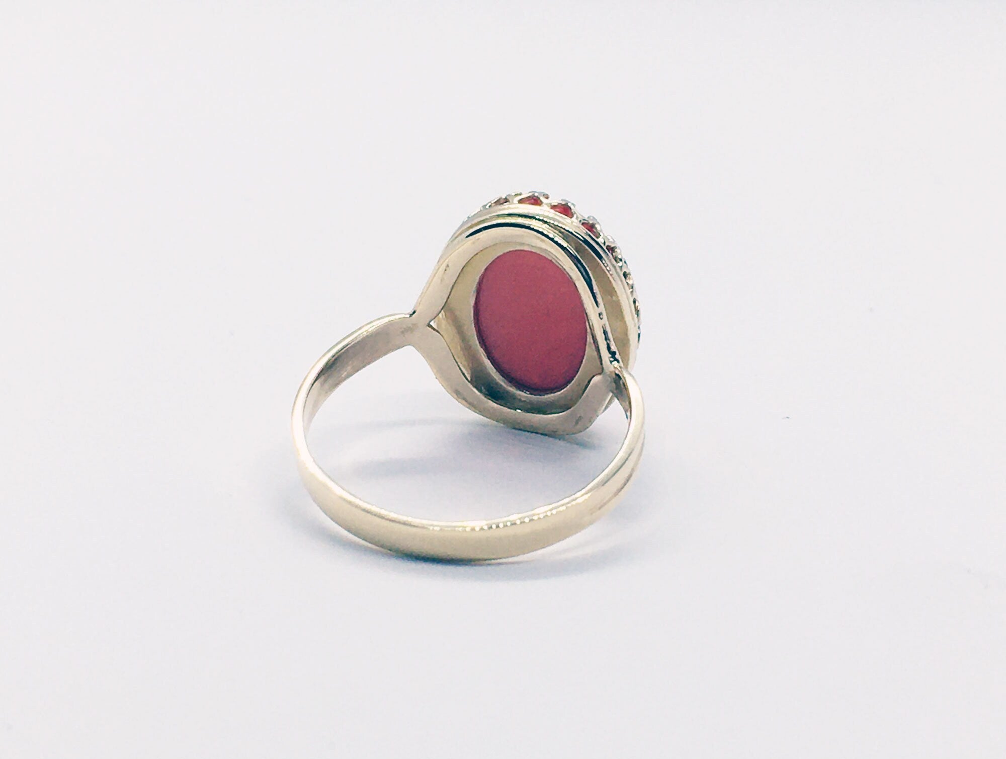 Large Peach Coral Oval Crown Statement Ring - H.L.Jewelry