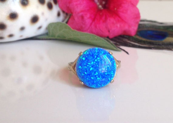 Large Round Blue Opal Cocktail Statement Ring - H.L.Jewelry