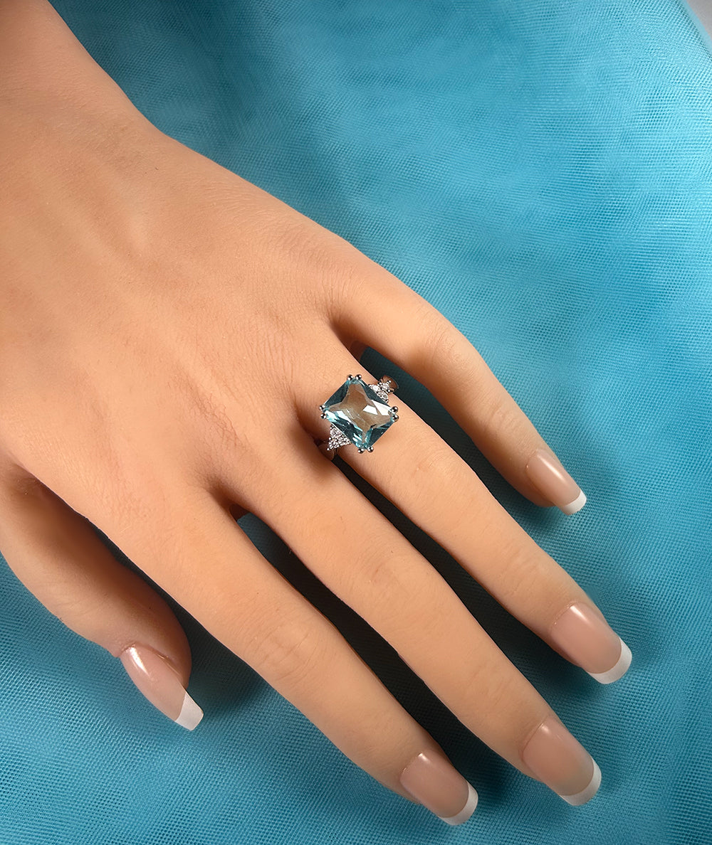 Octagon Aquamarine Statement Ring with Clear Quartz Accents - H.L.Jewelry