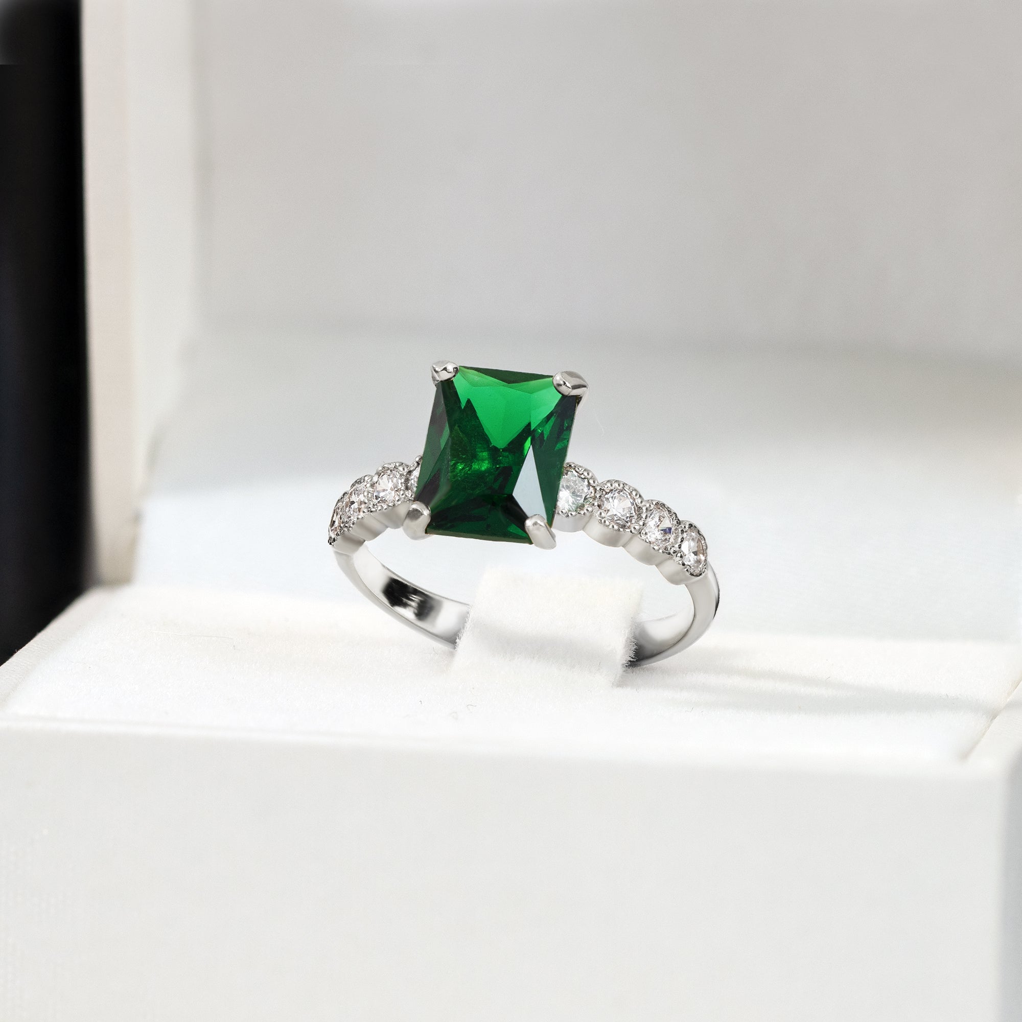 Octagon Emerald Engagement Ring with Clear Quartz Accents - H.L.Jewelry