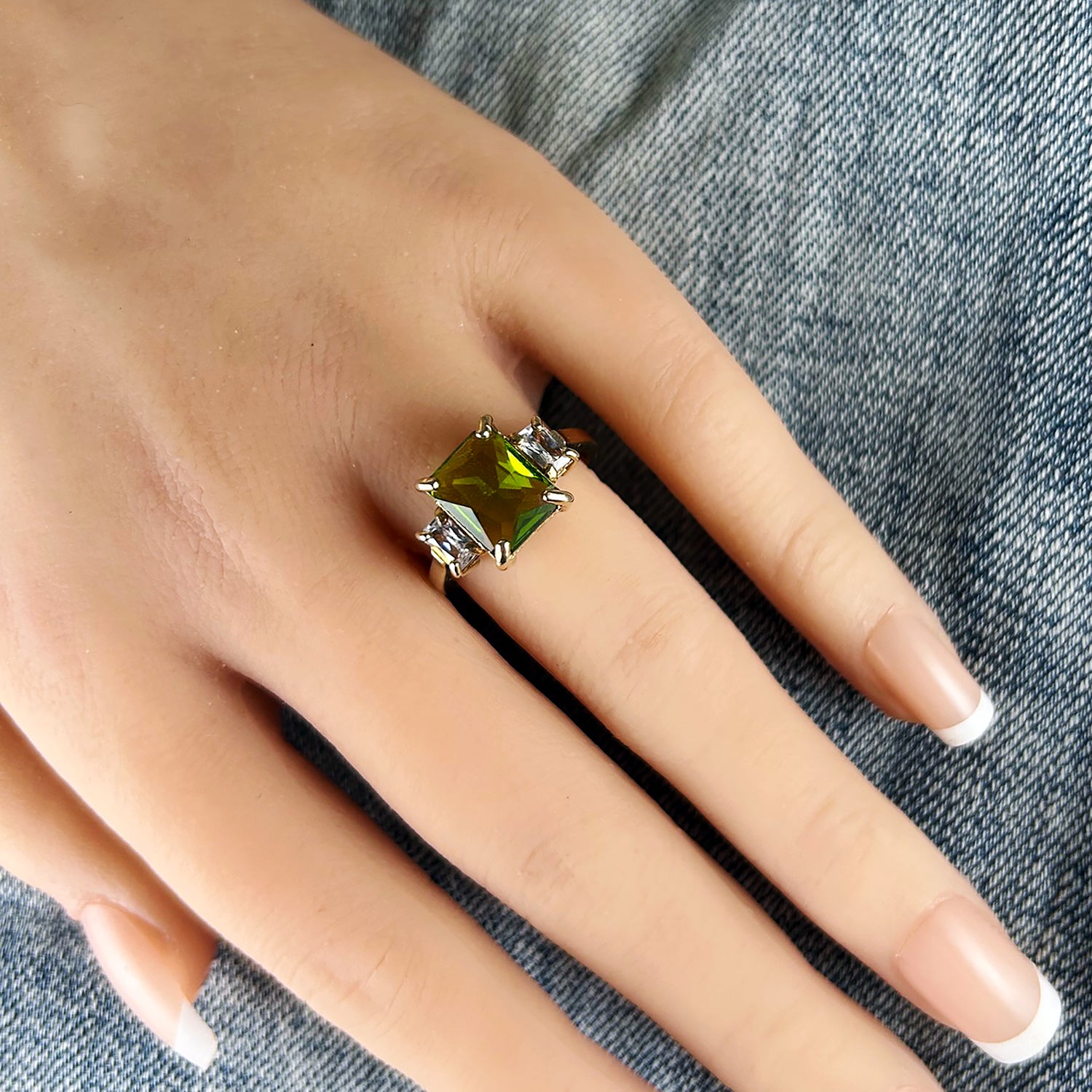 Octagon Peridot Ring with Clear Quartz Accents - H.L.Jewelry