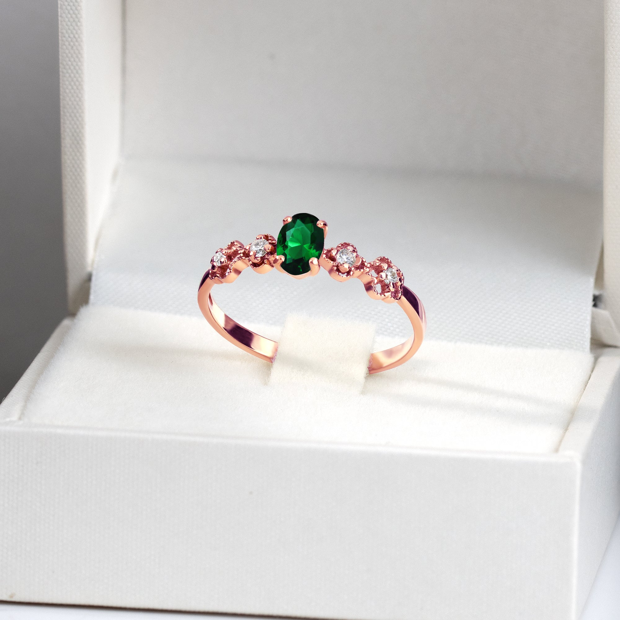 Oval Emerald Gemstone Flower Ring with Clear Quartz Accents - H.L.Jewelry