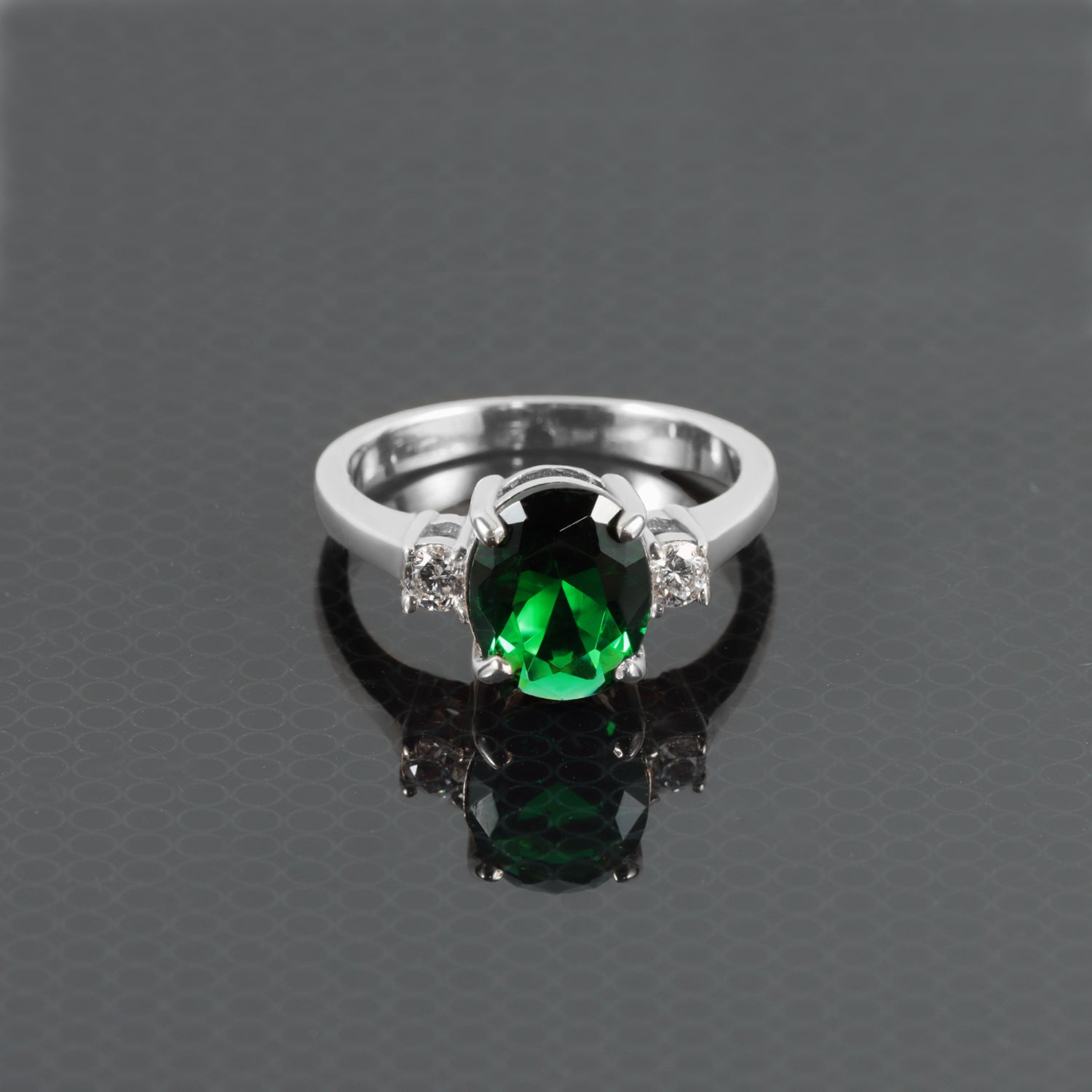 Oval Emerald Statement Ring with Clear Quartz Accents - H.L.Jewelry