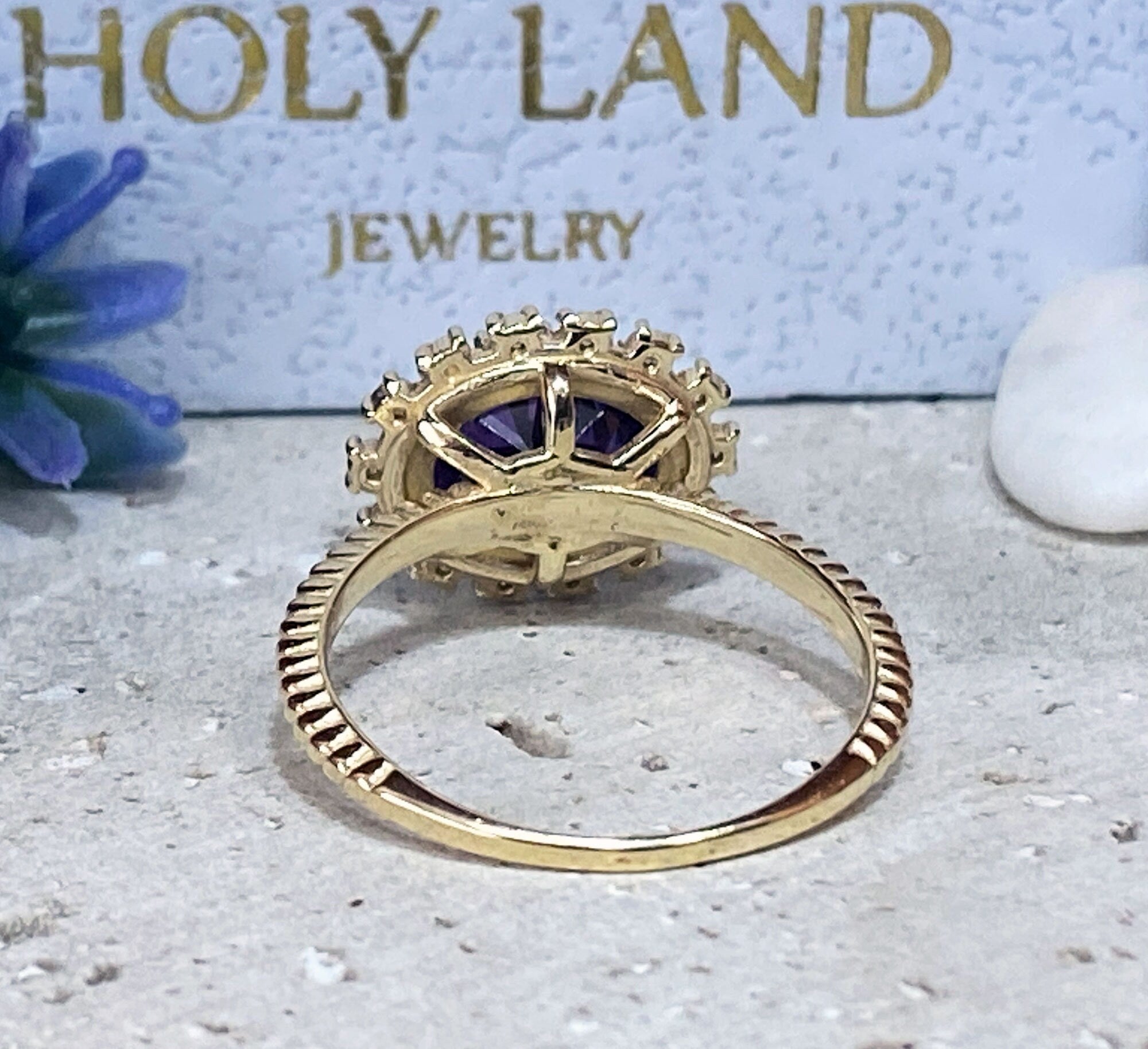 Oval Purple Amethyst Ring with Clear Quartz Halo - H.L.Jewelry