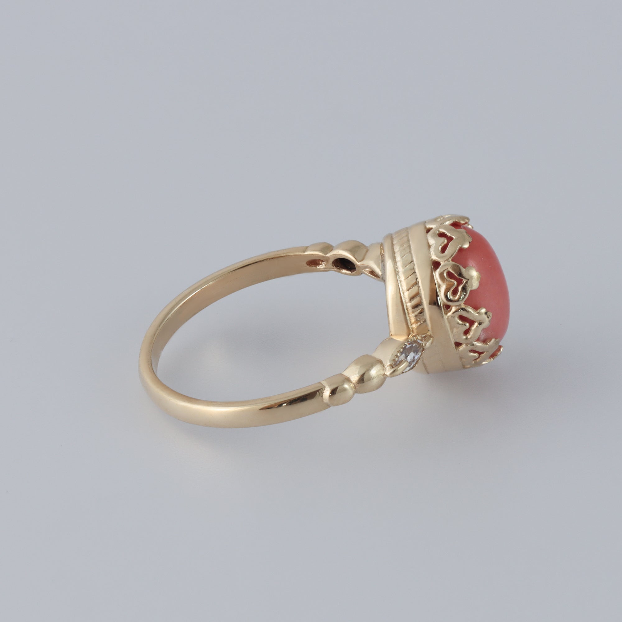 Peach Coral Vintage Oval Crown Ring with Clear Quartz Accents - H.L.Jewelry