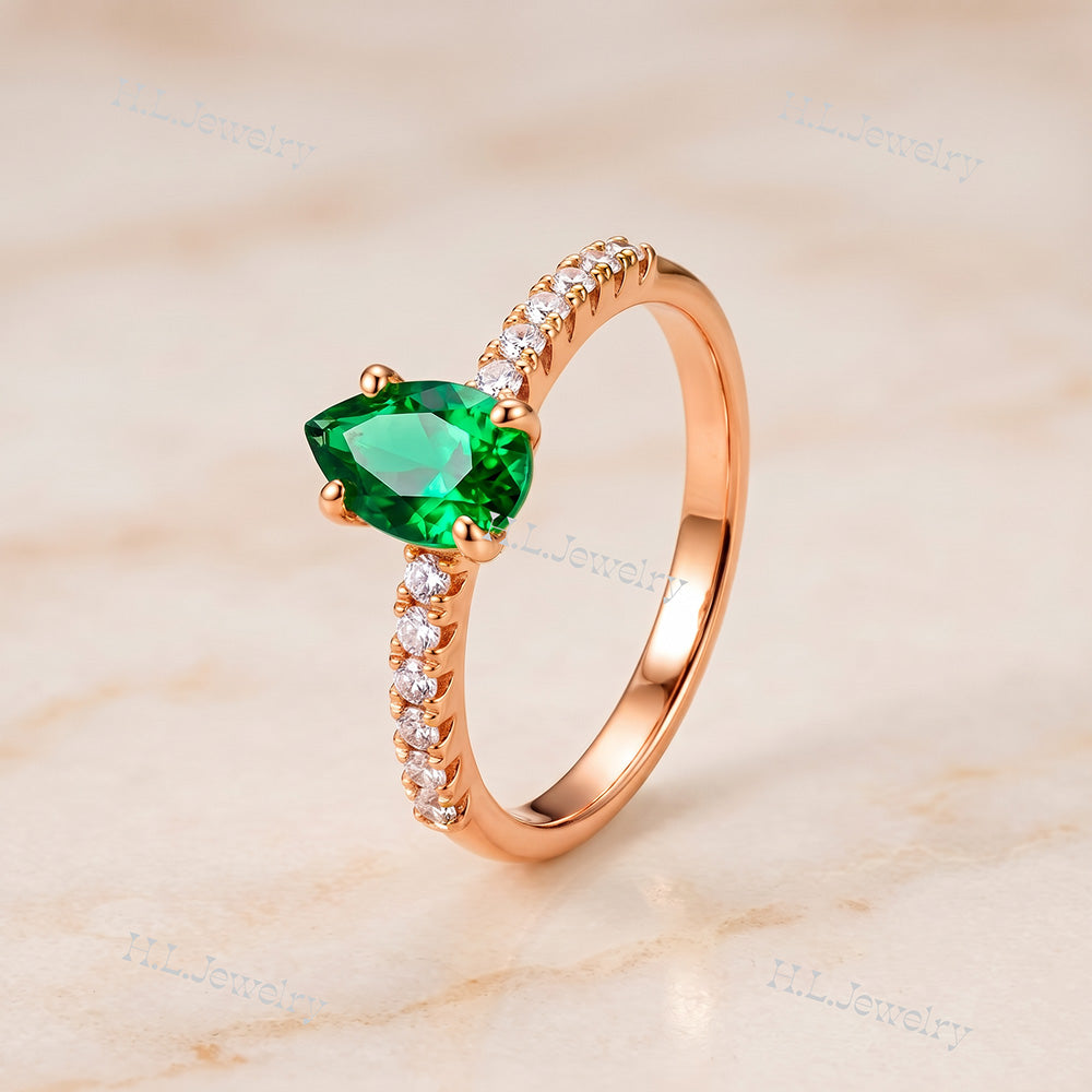 Pear-Shaped Emerald Delicate Ring with Clear Quartz Accents - H.L.Jewelry