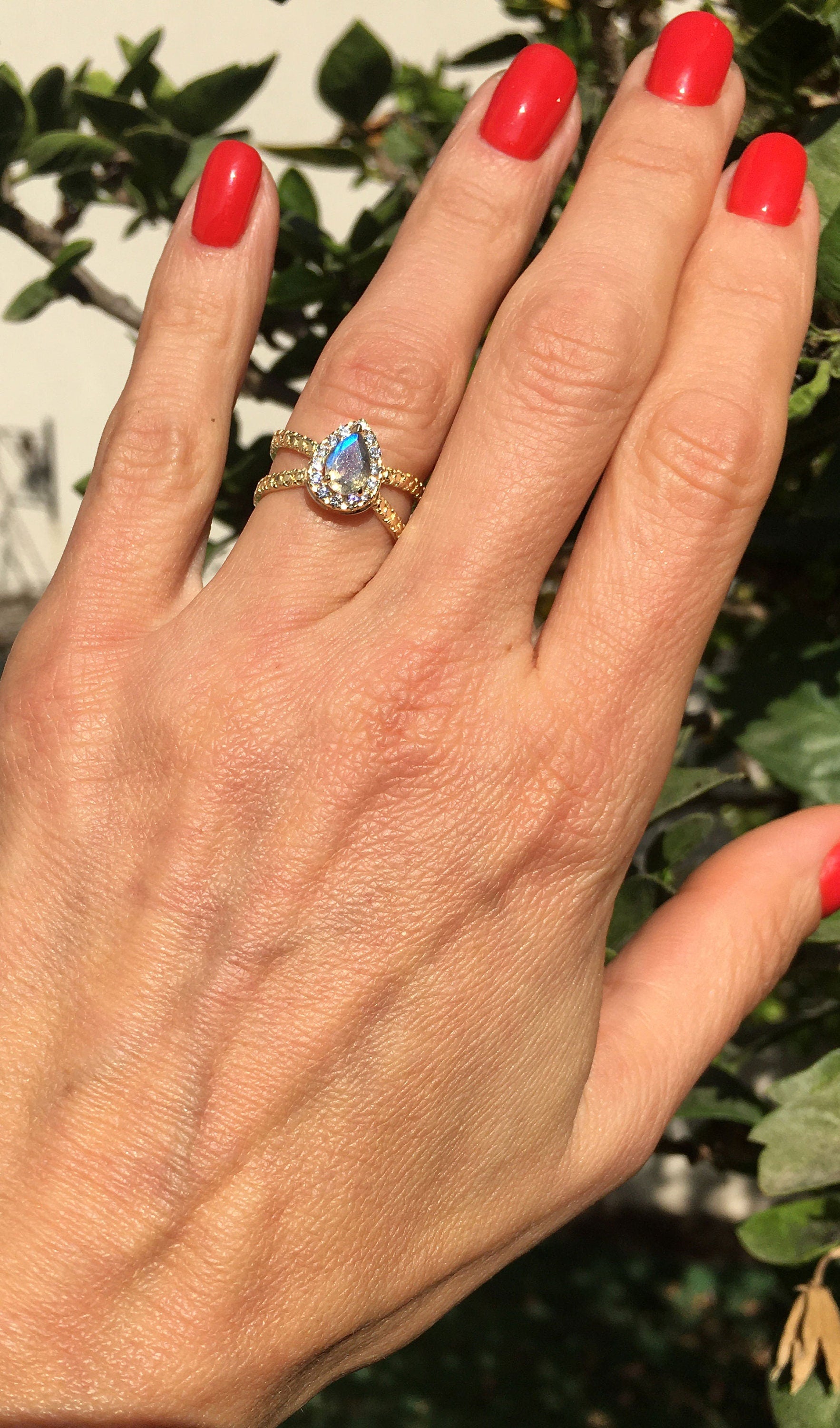 Pear-Shaped Labradorite Ring with Clear Quartz Halo - H.L.Jewelry