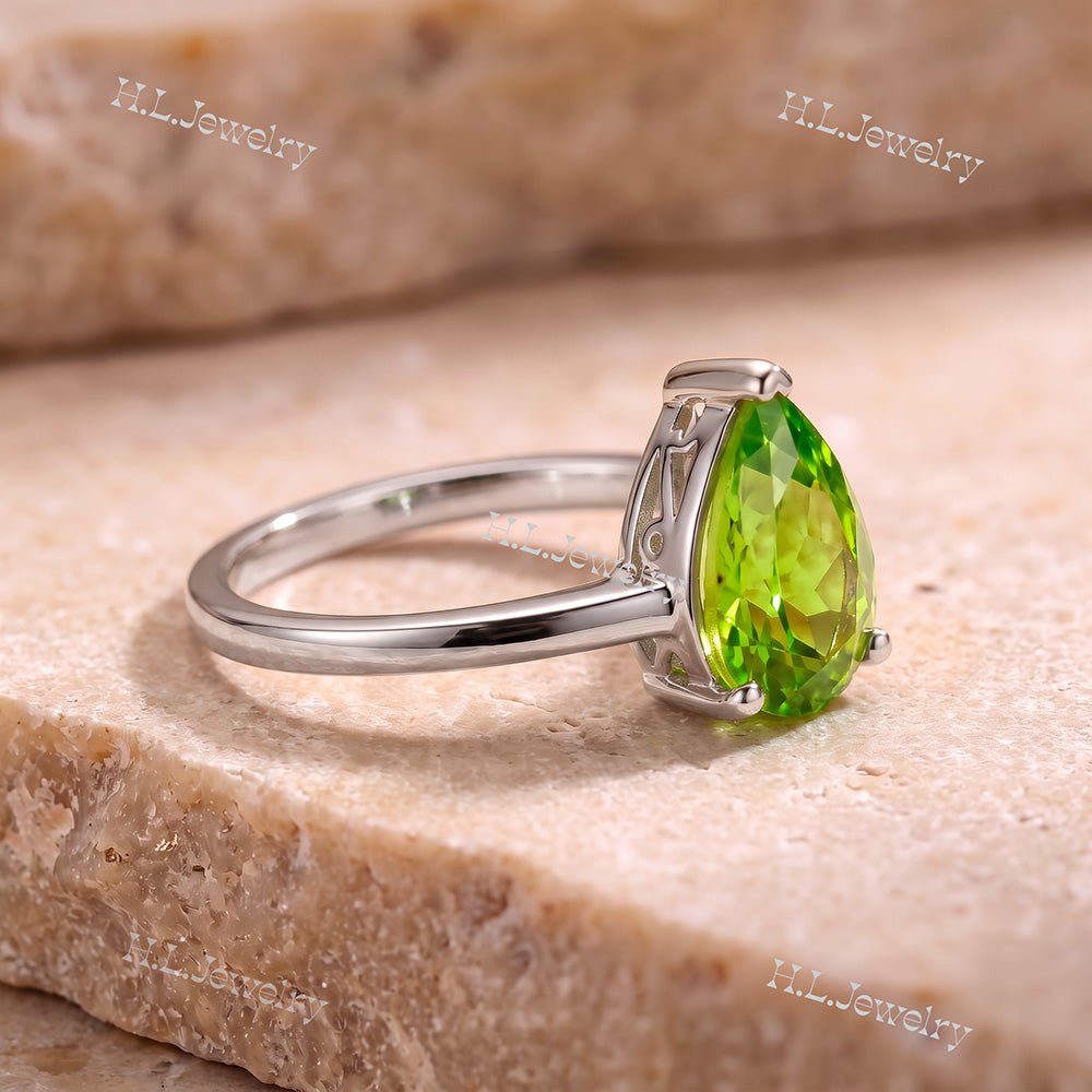 Pear-Shaped Peridot Gemstone Lace Setting Ring - H.L.Jewelry