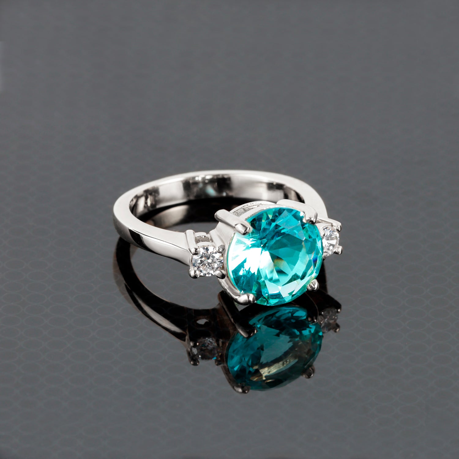 Round Aquamarine Statement Ring with Clear Quartz Accents - H.L.Jewelry