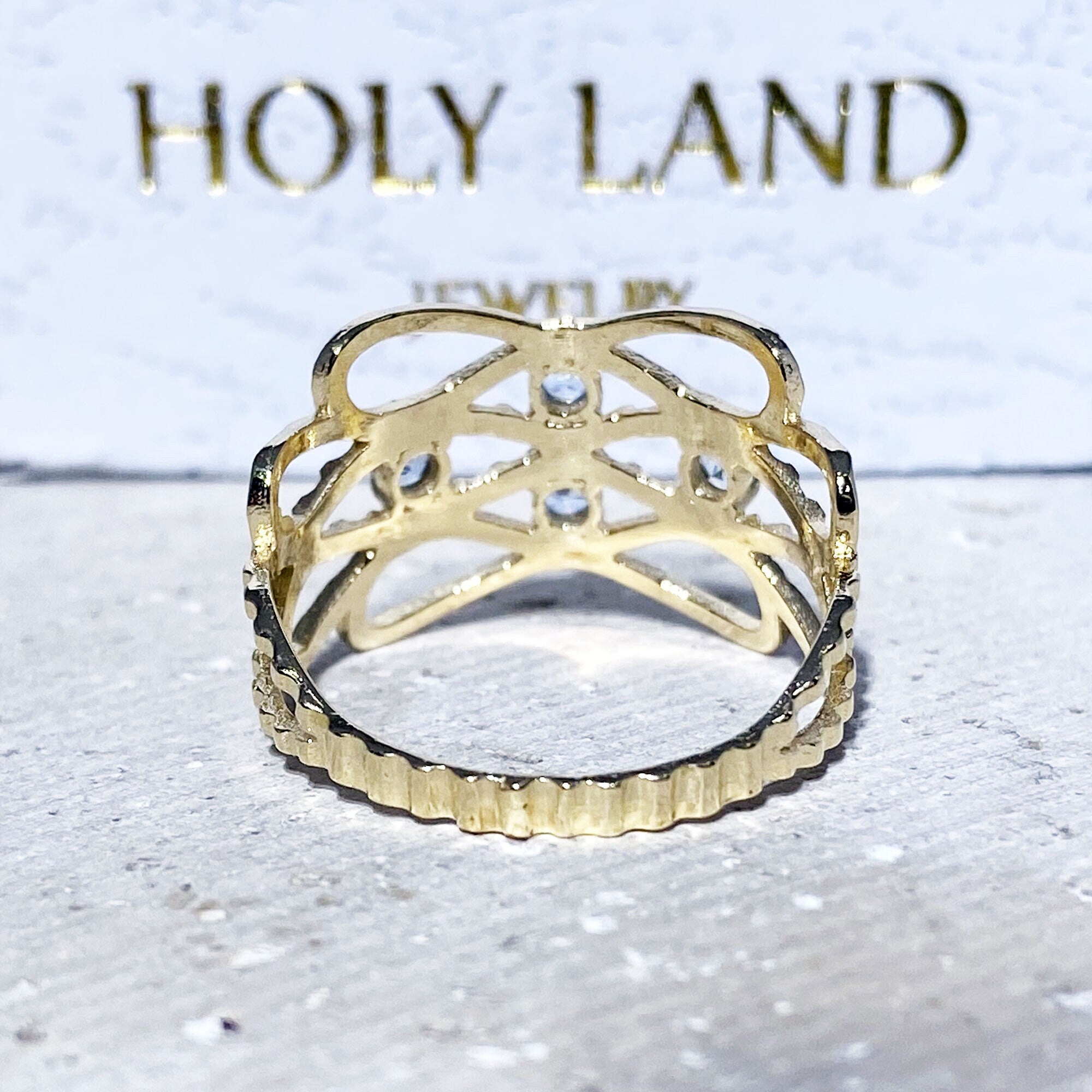 Round Blue Turquoise Four Stone Hammered Band Ring - H.L.Jewelry