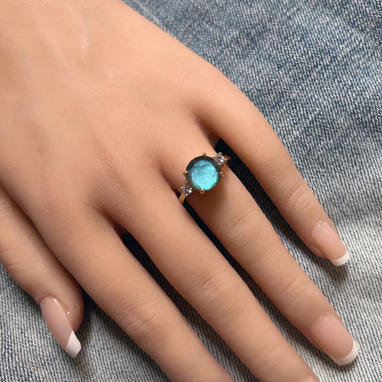 Round Labradorite Statement Ring with Clear Quartz Accents - H.L.Jewelry