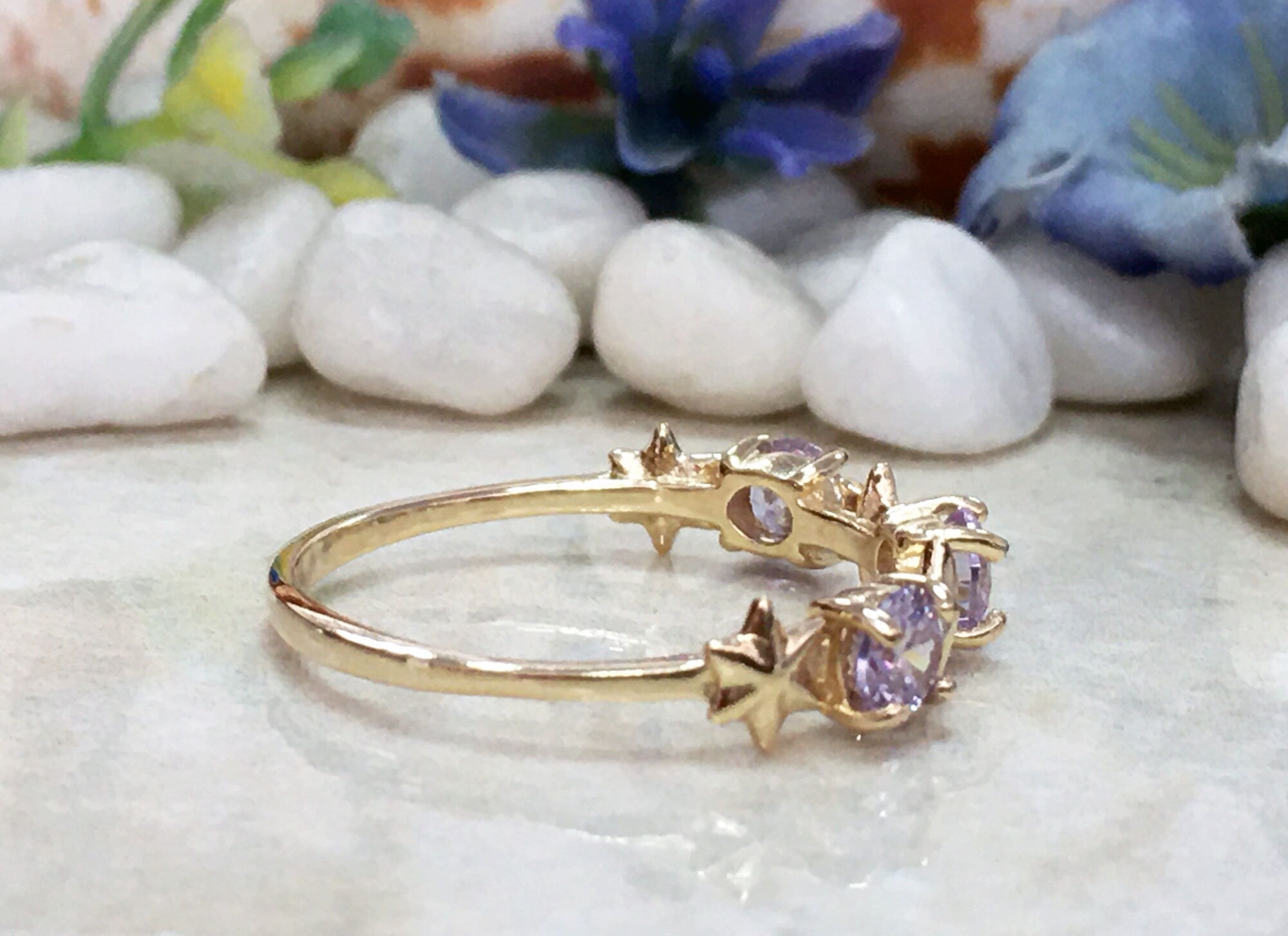 Round Lavender Amethyst Three Stone Ring with Star Accents - H.L.Jewelry
