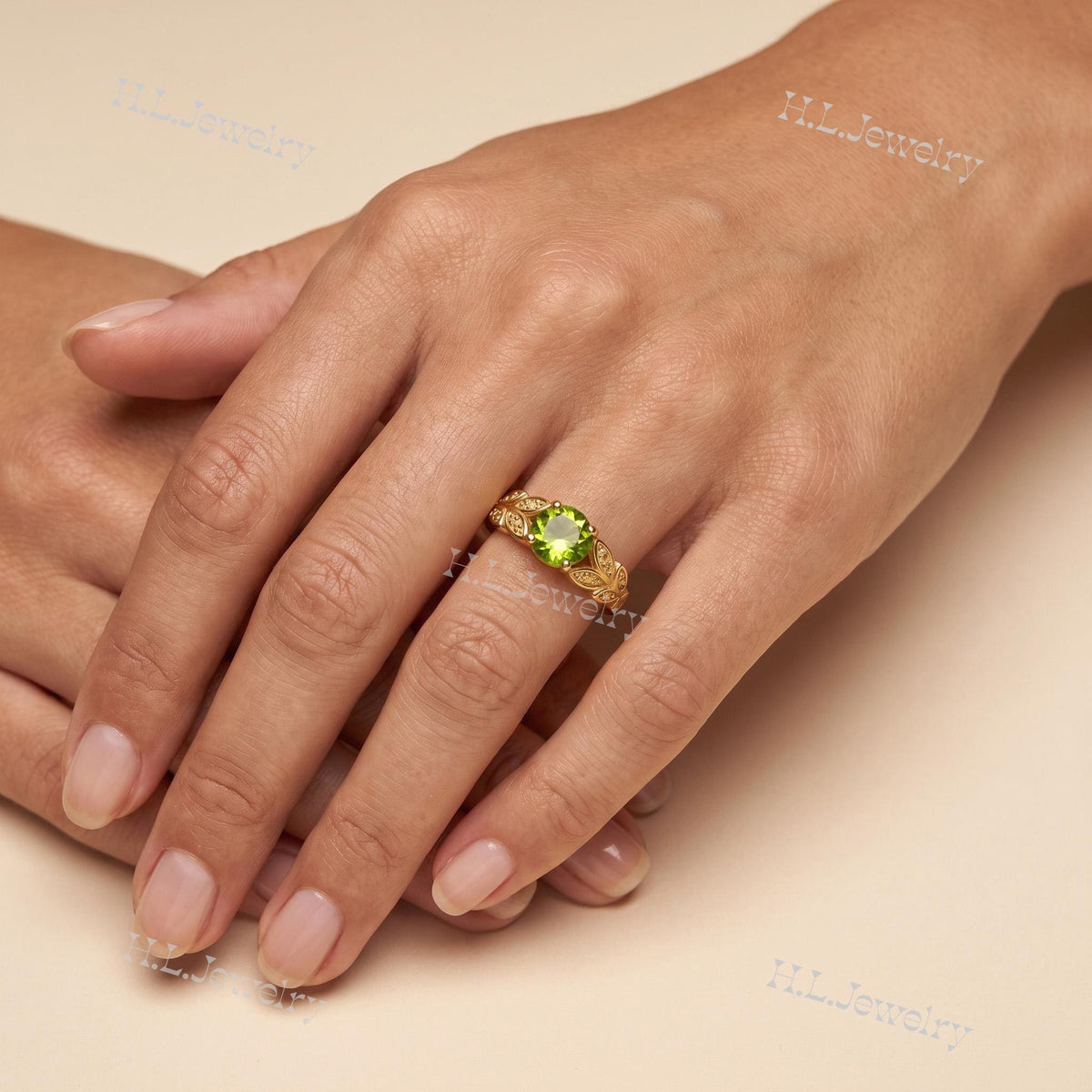 Round Peridot Gemstone Prong Set Leaves Botanical Ring - H.L.Jewelry