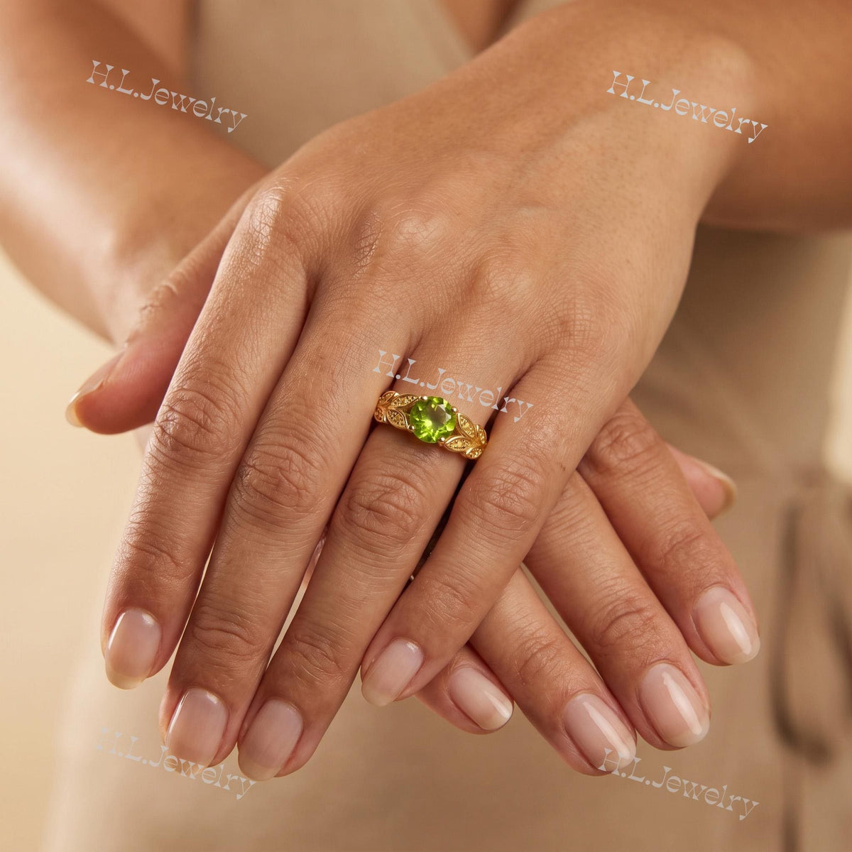 Round Peridot Gemstone Prong Set Leaves Botanical Ring - H.L.Jewelry