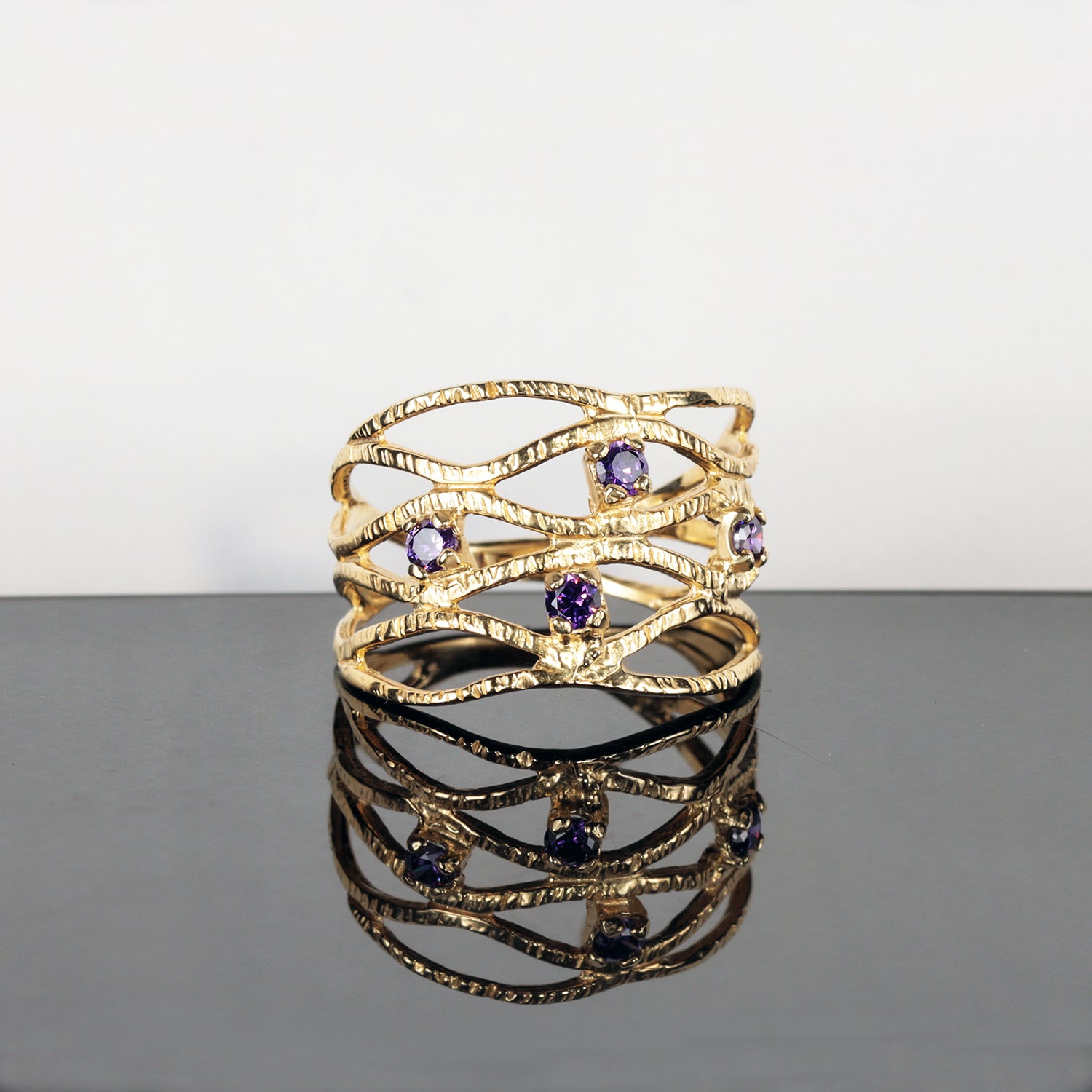 Round Purple Amethyst Four Stone Hammered Band Ring - H.L.Jewelry