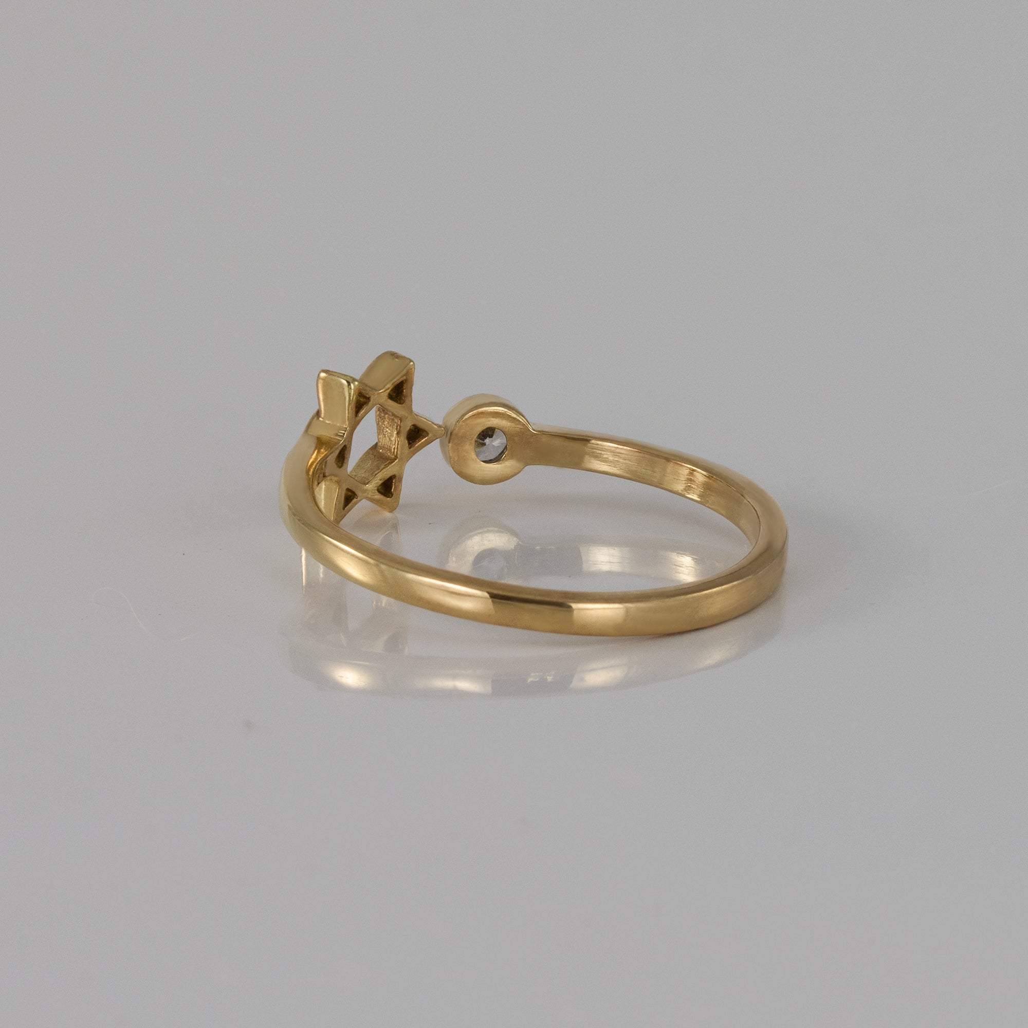 Star of David Simple Adjustable Ring with Round Clear Quartz - H.L.Jewelry