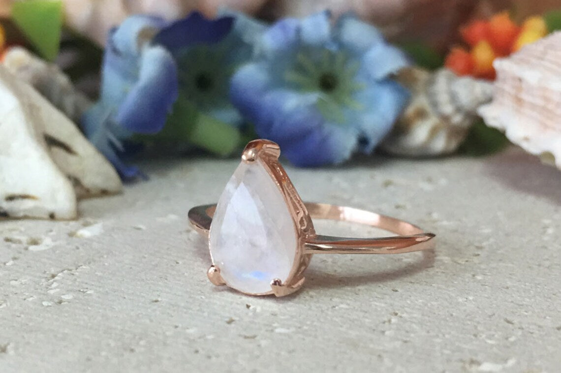 Rainbow Moonstone Ring - June Birthstone - Lace Setting Ring with Pear-Shaped Rainbow Moonstone - H.L.Jewelry