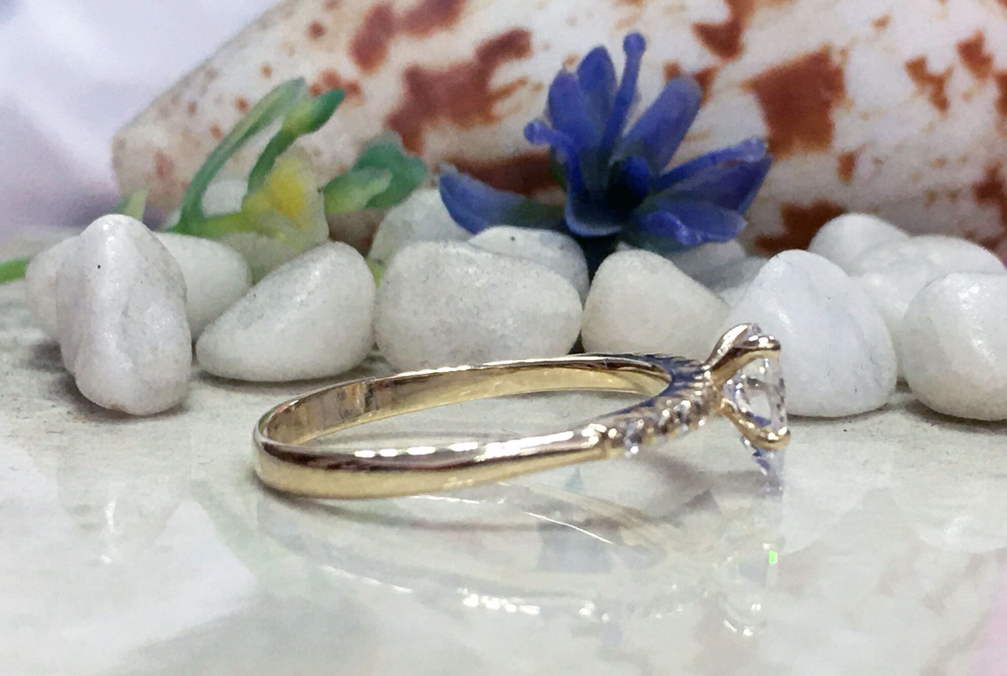 Clear Quartz Ring - April Birthstone - Pear-Shaped Clear Quartz Gemstone Ring with Clear Quartz Accents - H.L.Jewelry