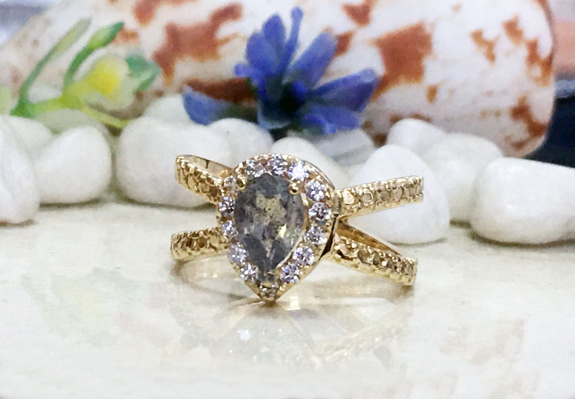 Labradorite Ring - Statement Engagement Ring with Pear-Shaped Labradorite Gemstone and Clear Quartz Halo - H.L.Jewelry