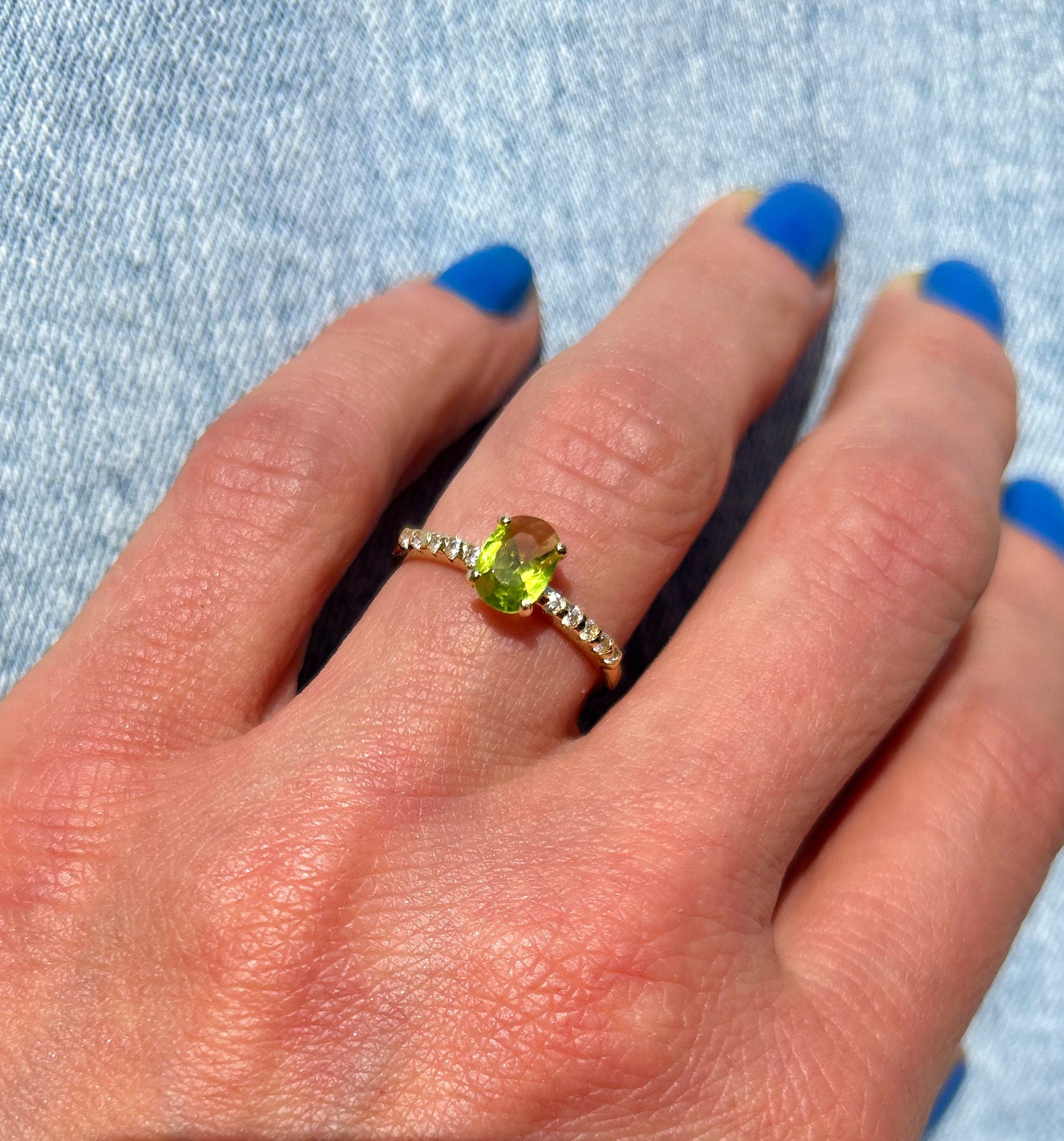 Peridot Ring - August Birthstone - Oval Peridot Gemstone Ring with Clear Quartz Accents - H.L.Jewelry