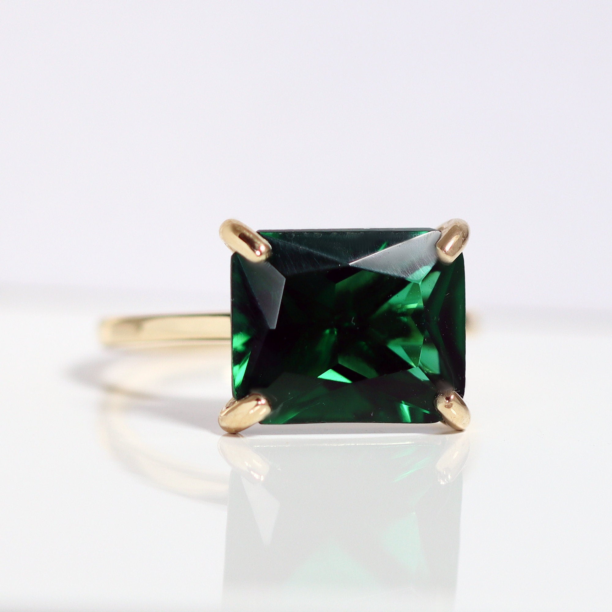 Emerald Ring - May Birthstone - Emerald Gemstone Horizontal Rectangular Shape Solitaire Ring - H.L.Jewelry