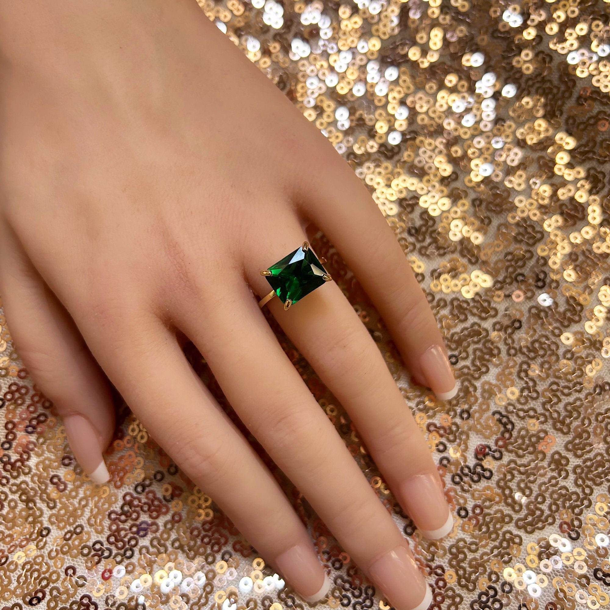 Emerald Ring - May Birthstone - Emerald Gemstone Horizontal Rectangular Shape Solitaire Ring - H.L.Jewelry