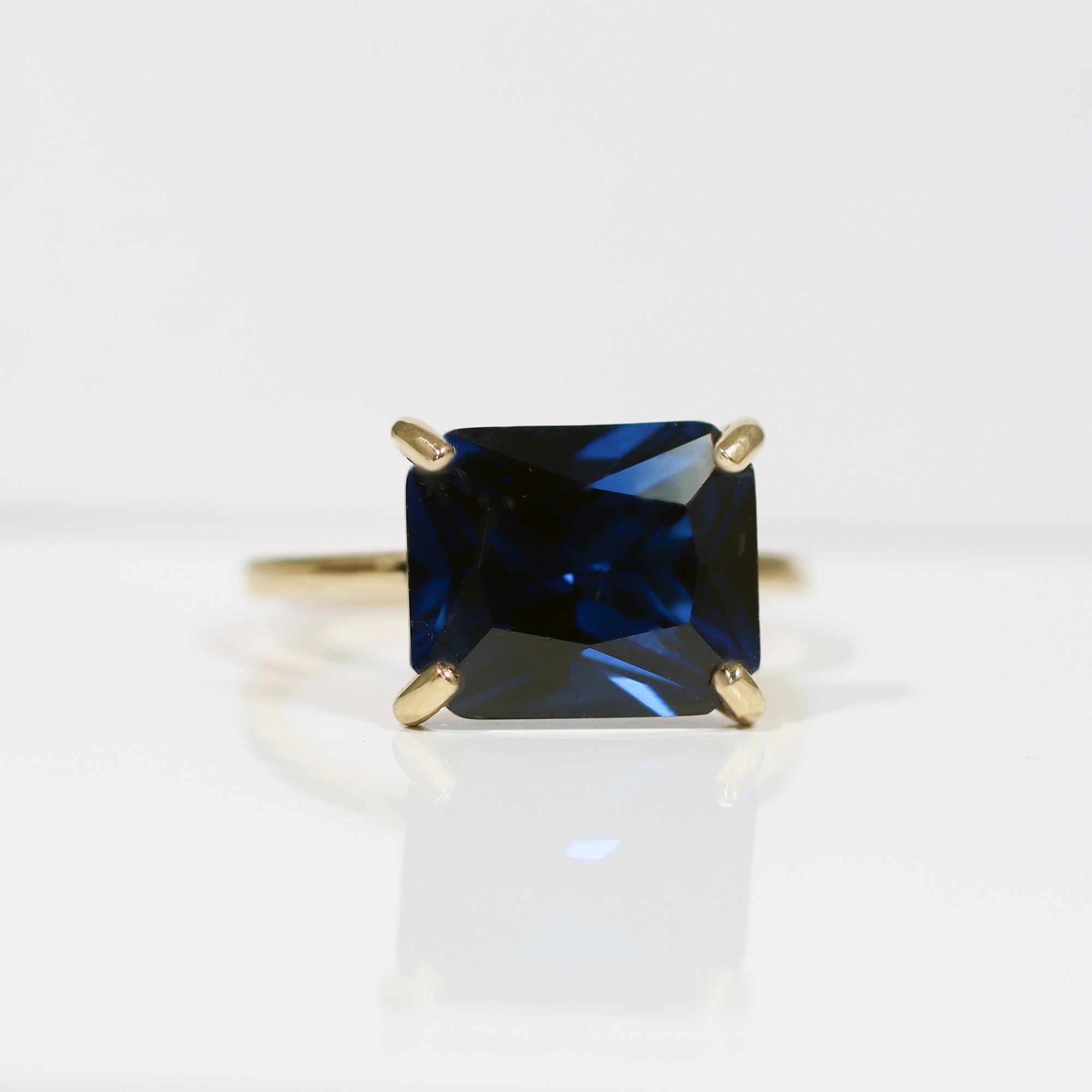 Blue Sapphire Ring - September Birthstone - Blue Sapphire Gemstone Horizontal Rectangular Shape Solitaire Ring - H.L.Jewelry