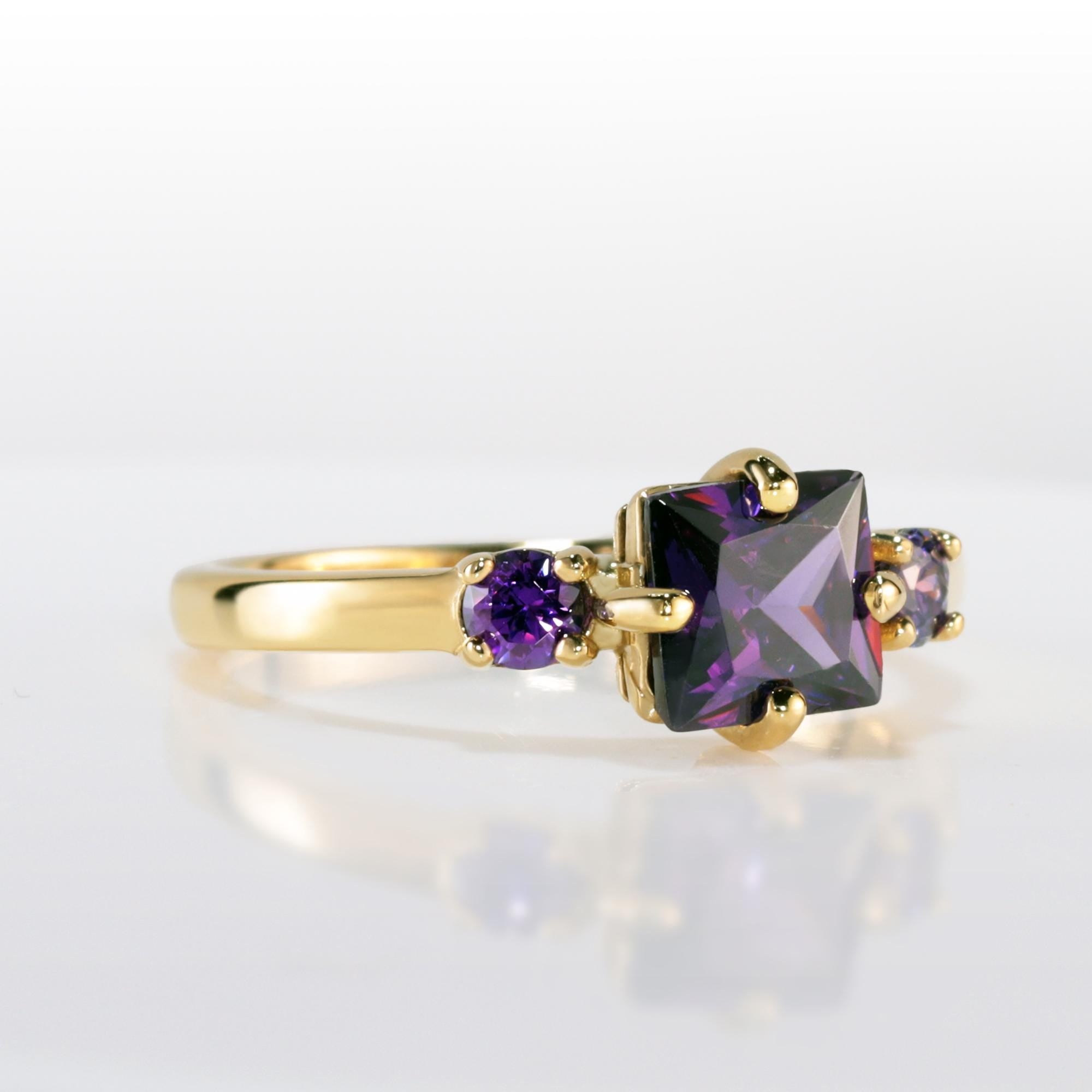 Amethyst Ring - February Birthstone - Square and Round Stones Triple Amethyst Ring - H.L.Jewelry