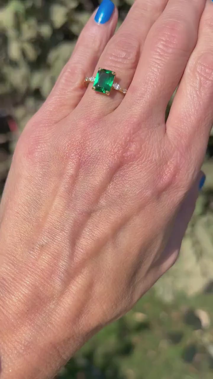 Emerald Ring - May Birthstone - Gold Ring - Gemstone Ring - Engagement Ring - Statement Ring - Cocktail Ring - Rectangle Ring - Green Ring