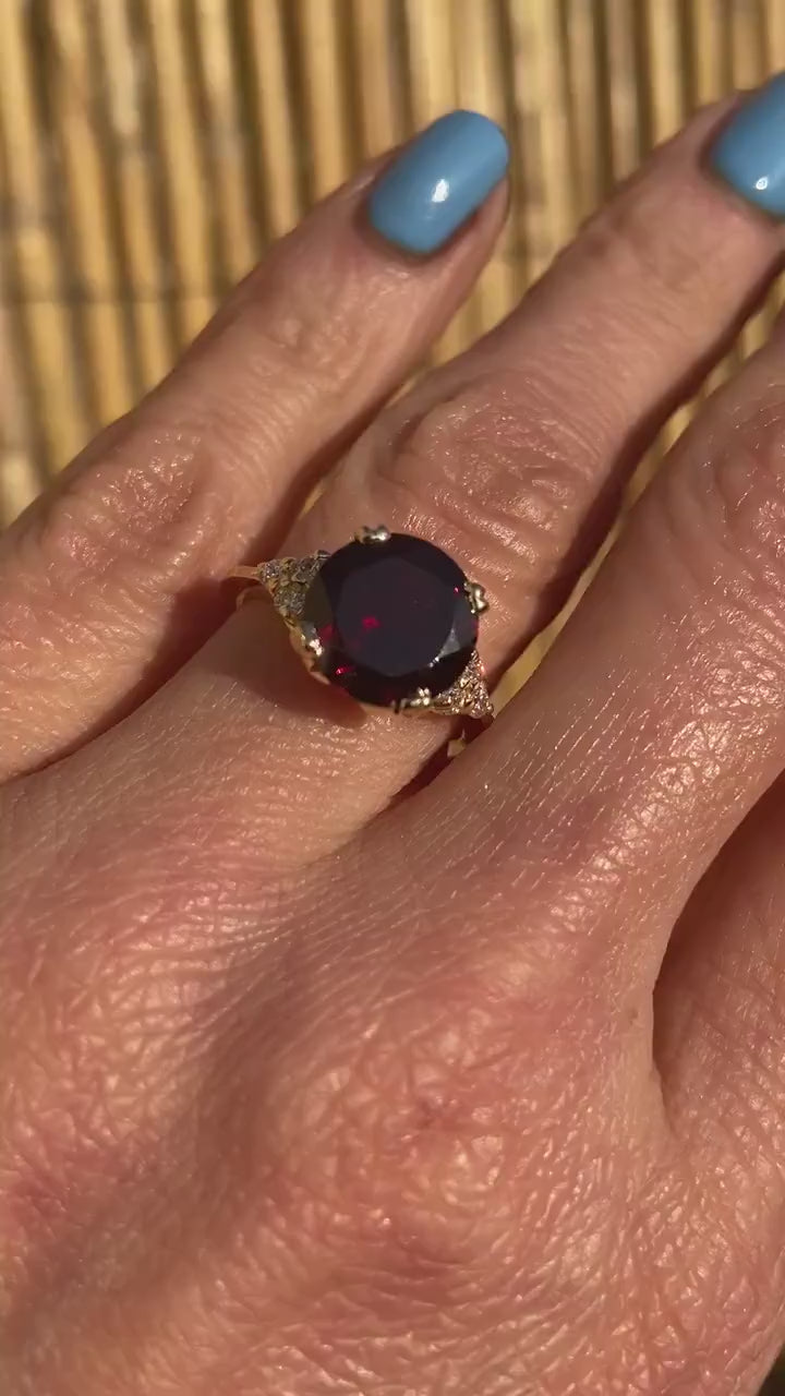 Garnet Ring - January Birthstone - Genuine Garnet - Statement Ring - Gold Ring - Engagement Ring - Prong Ring - Round Ring - Cocktail Ring