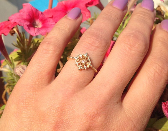 Any Birthstone Flower Simple Personalized Ring - H.L.Jewelry