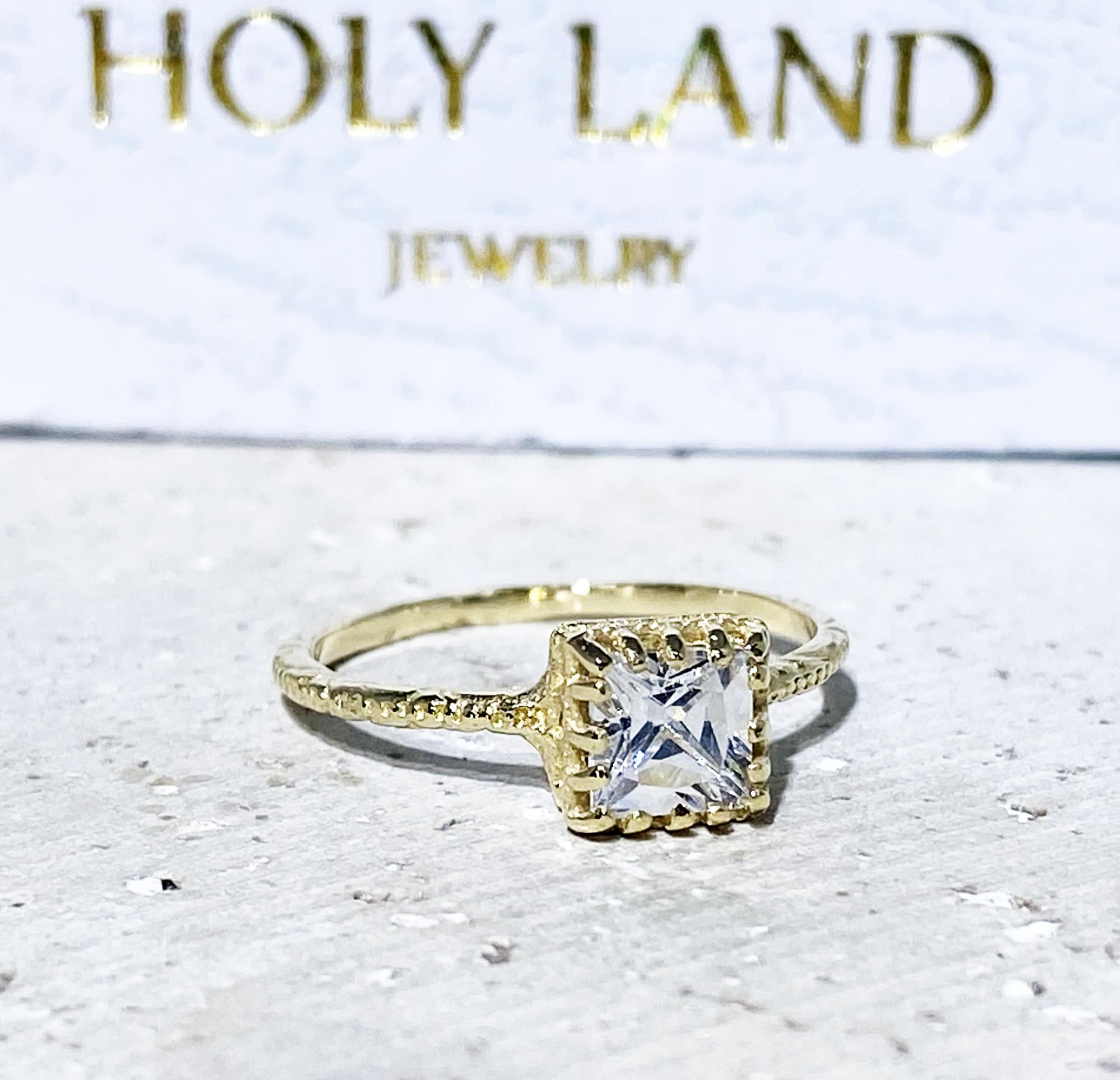 April Birthstone Clear Quartz Square Crown Simple Hammered Band Ring - H.L.Jewelry