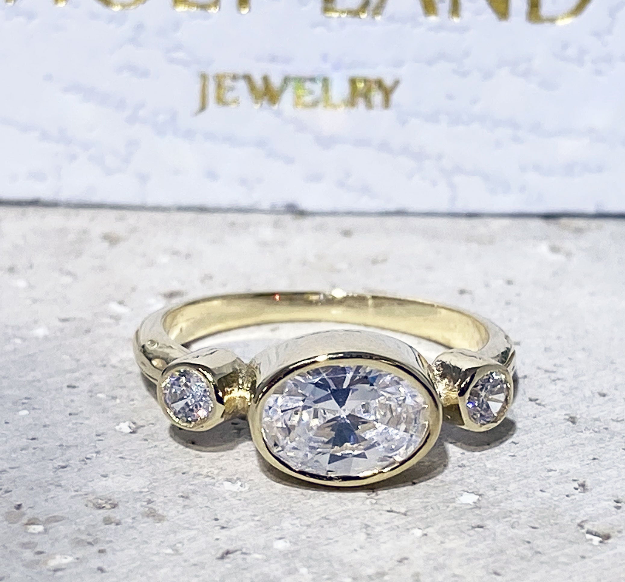 April Birthstone Clear Quartz Three Stone Bezel-Set Ring - H.L.Jewelry