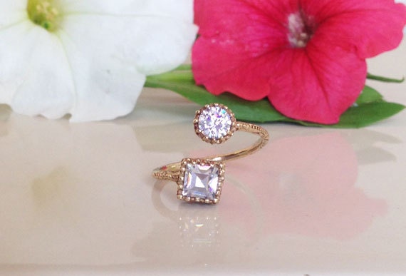 April Birthstone Clear Quartz Two Stone Hammered Band Adjustable Ring - H.L.Jewelry