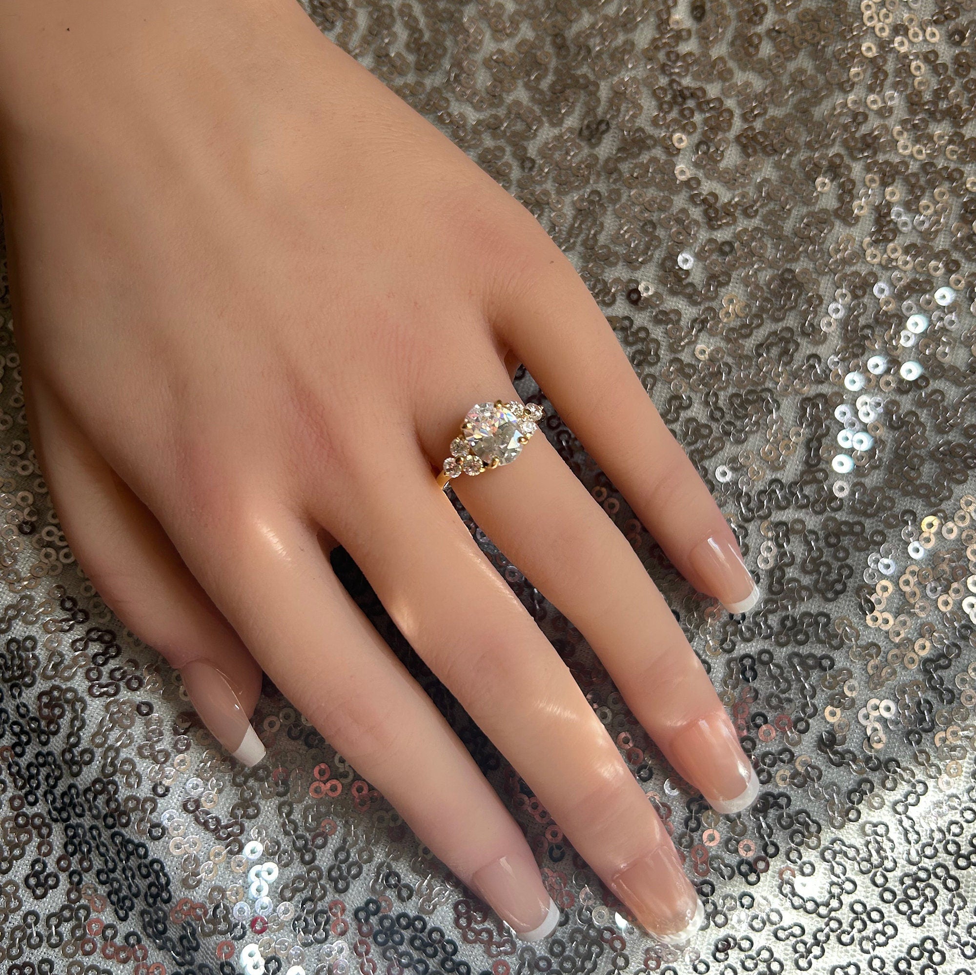 April Birthstone Oval Clear Quartz Gemstone Engagement Ring - H.L.Jewelry