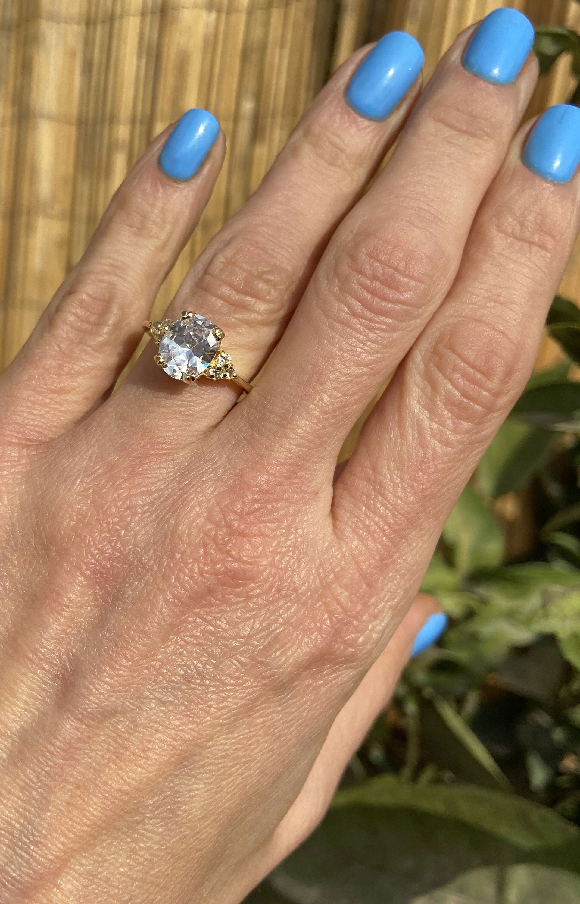 April Birthstone Oval Clear Quartz Gemstone Engagement Ring - H.L.Jewelry