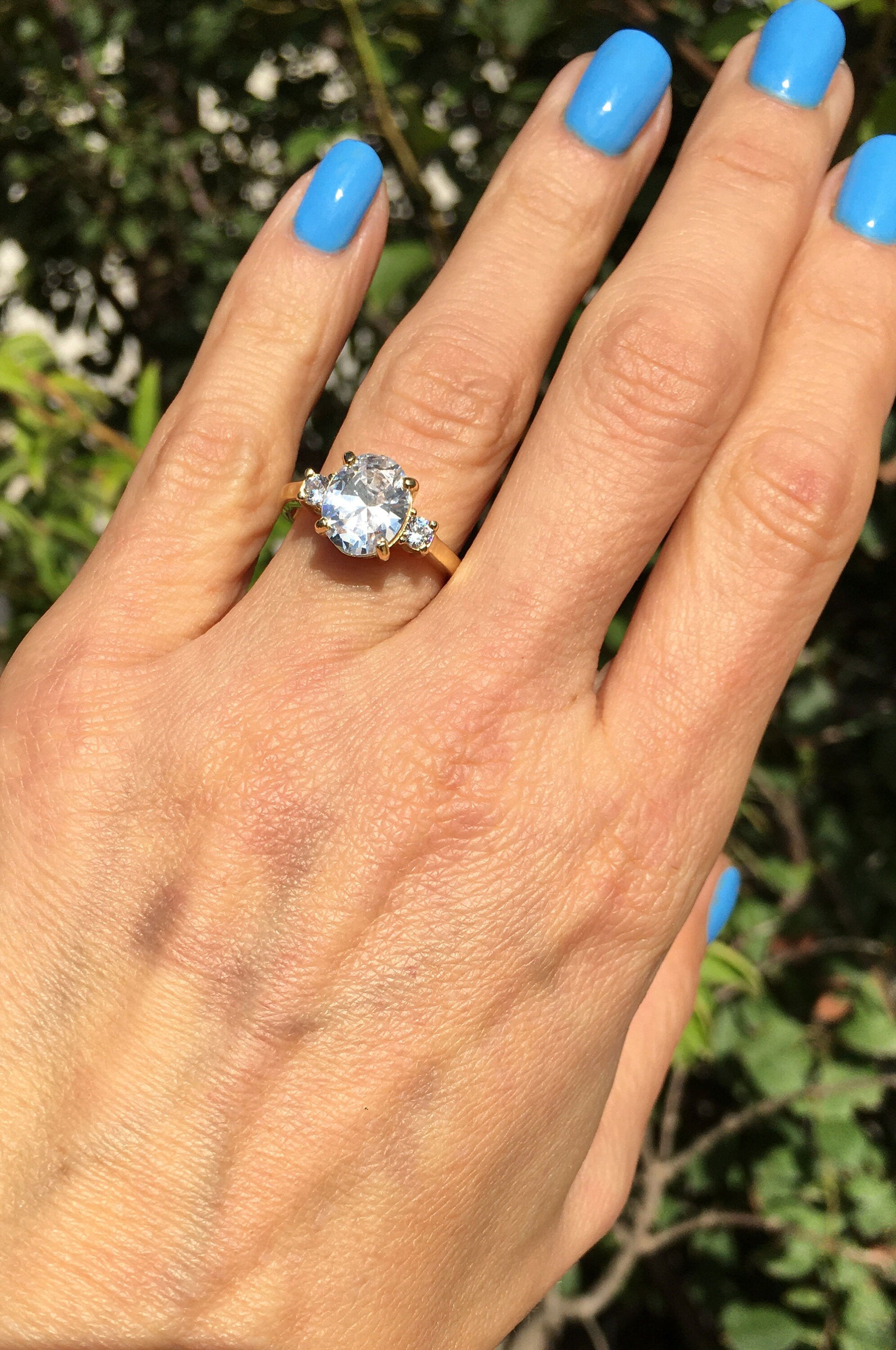 April Birthstone Oval Clear Quartz Gemstone Engagement Ring - H.L.Jewelry