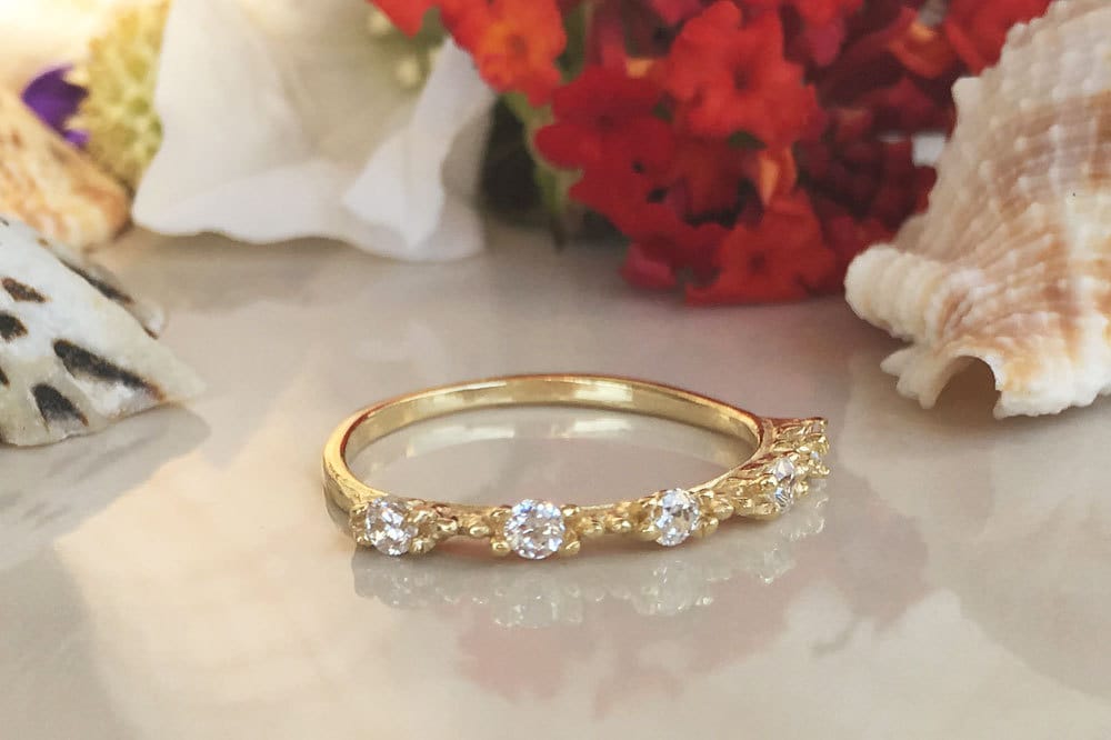 April Birthstone Round Clear Quartz Five Stone Stacking Ring - H.L.Jewelry