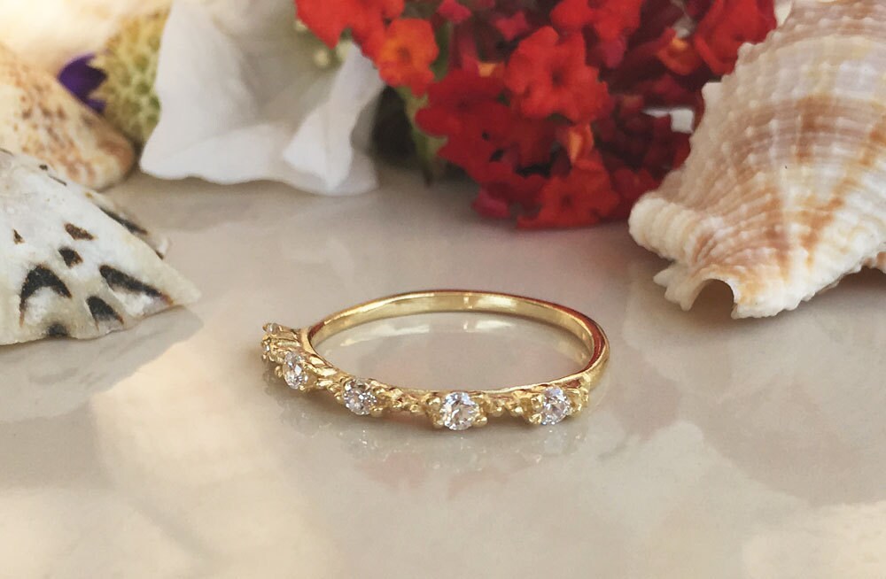 April Birthstone Round Clear Quartz Five Stone Stacking Ring - H.L.Jewelry