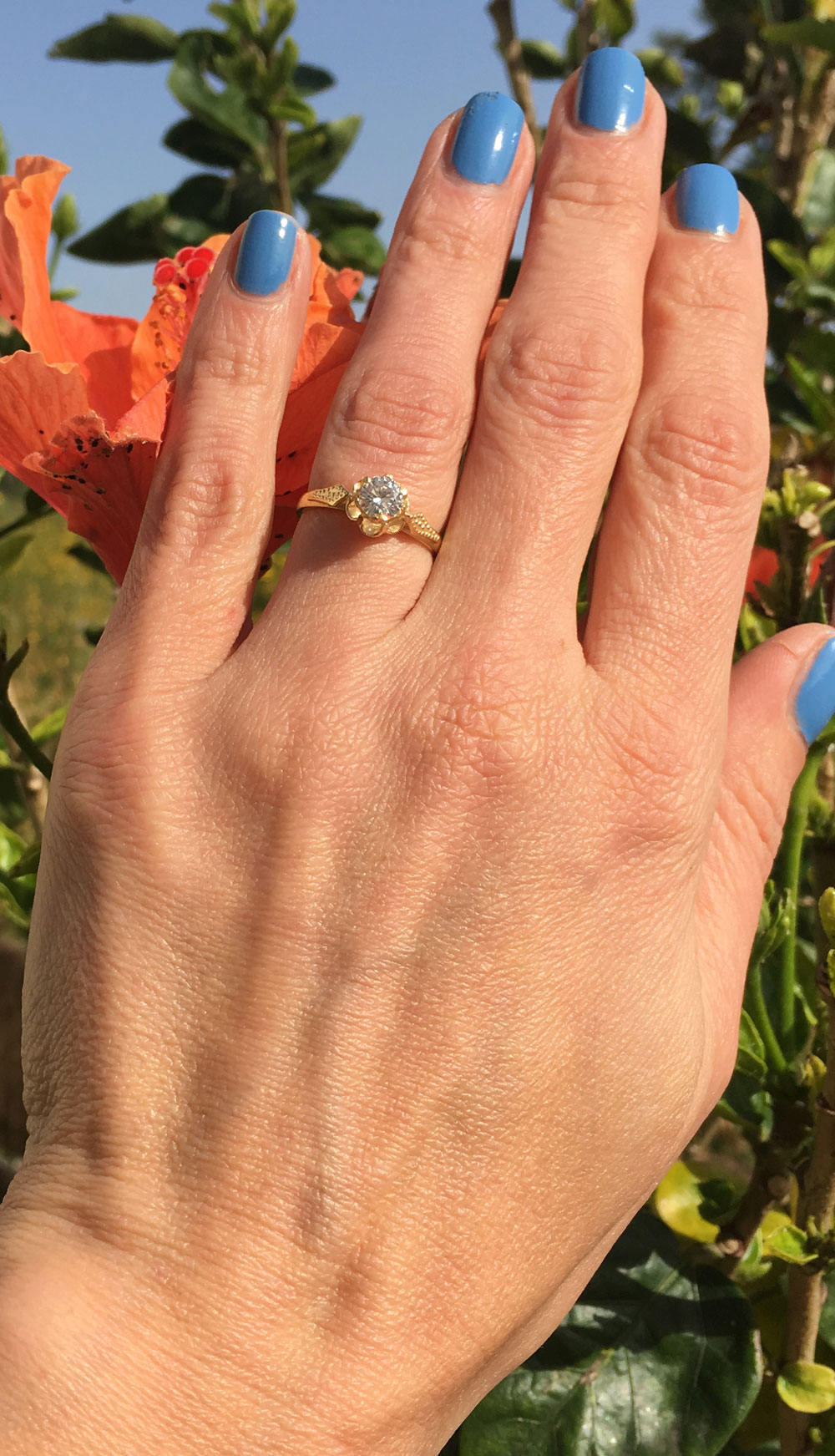 April Birthstone Round Clear Quartz Gemstone Flower Ring - H.L.Jewelry