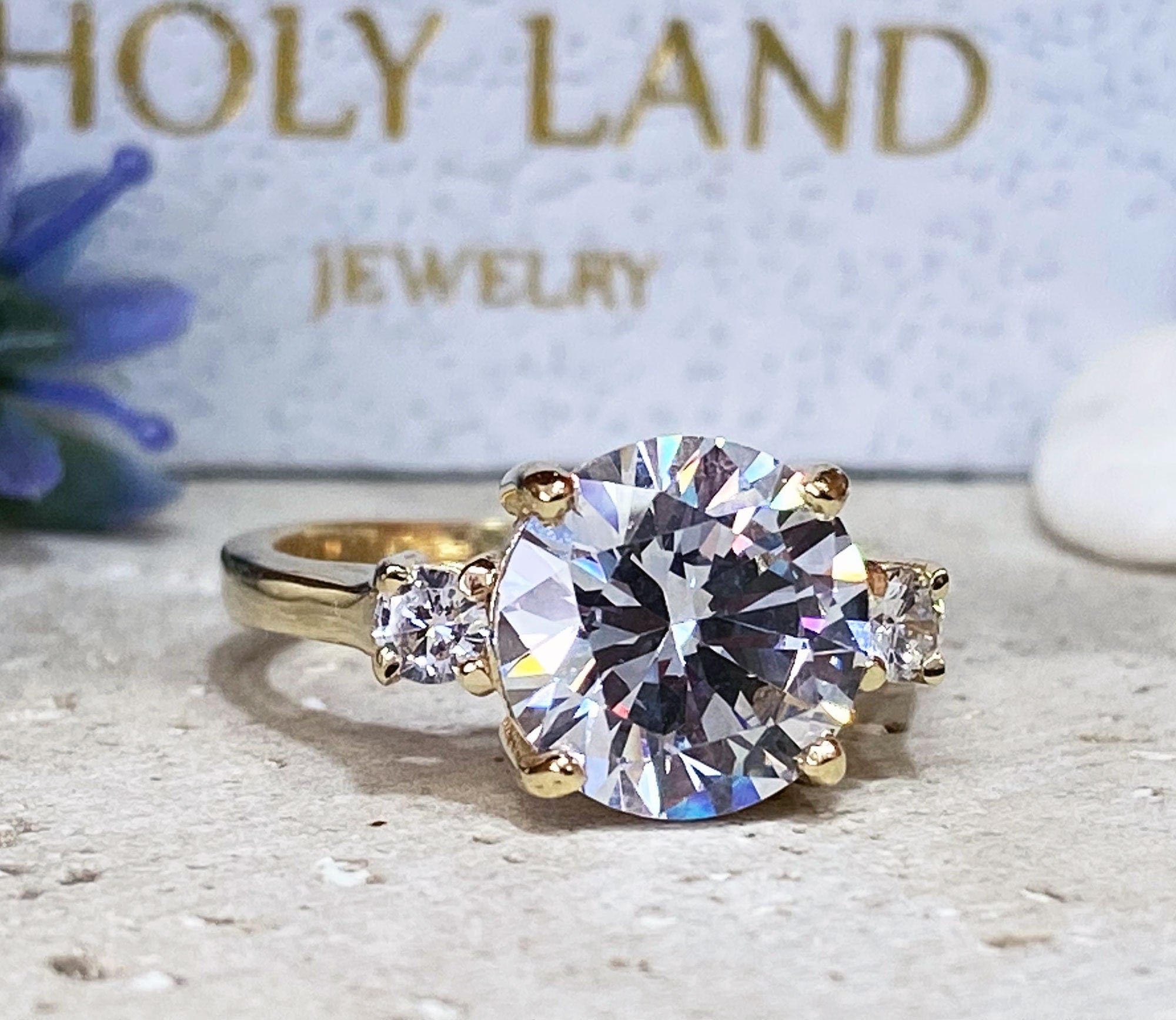 April Birthstone Round Clear Quartz Gemstone Statement Engagement Ring - H.L.Jewelry