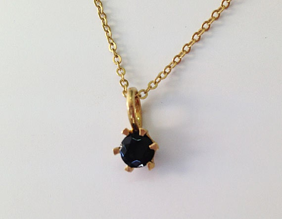 Black Onyx Necklace - December Birthstone - Delicate Chain Necklace with Round Black Onyx Gemstone - H.L.Jewelry