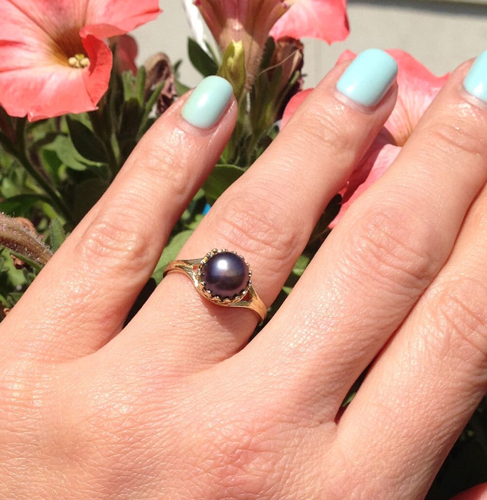 Black Pearl Round Crown Ring - H.L.Jewelry
