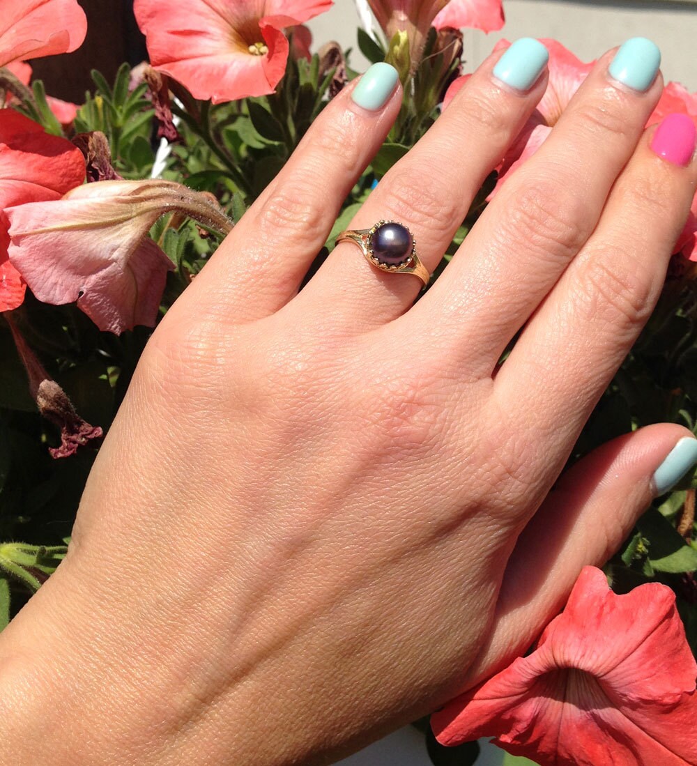 Black Pearl Round Crown Ring - H.L.Jewelry