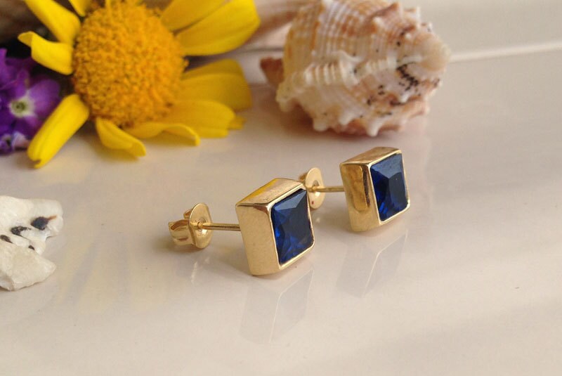 Blue Sapphire Earrings - September Birthstone Jewelry - Blue Sapphire Gemstone Simple Square Stud Earrings - H.L.Jewelry