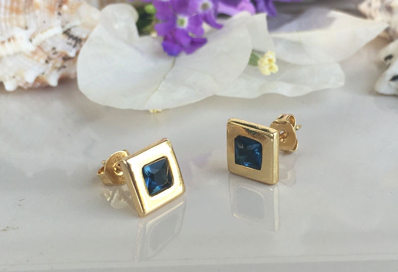 Blue Sapphire Earrings - September Birthstone Jewelry - Blue Sapphire Gemstone Simple Square Stud Earrings - H.L.Jewelry